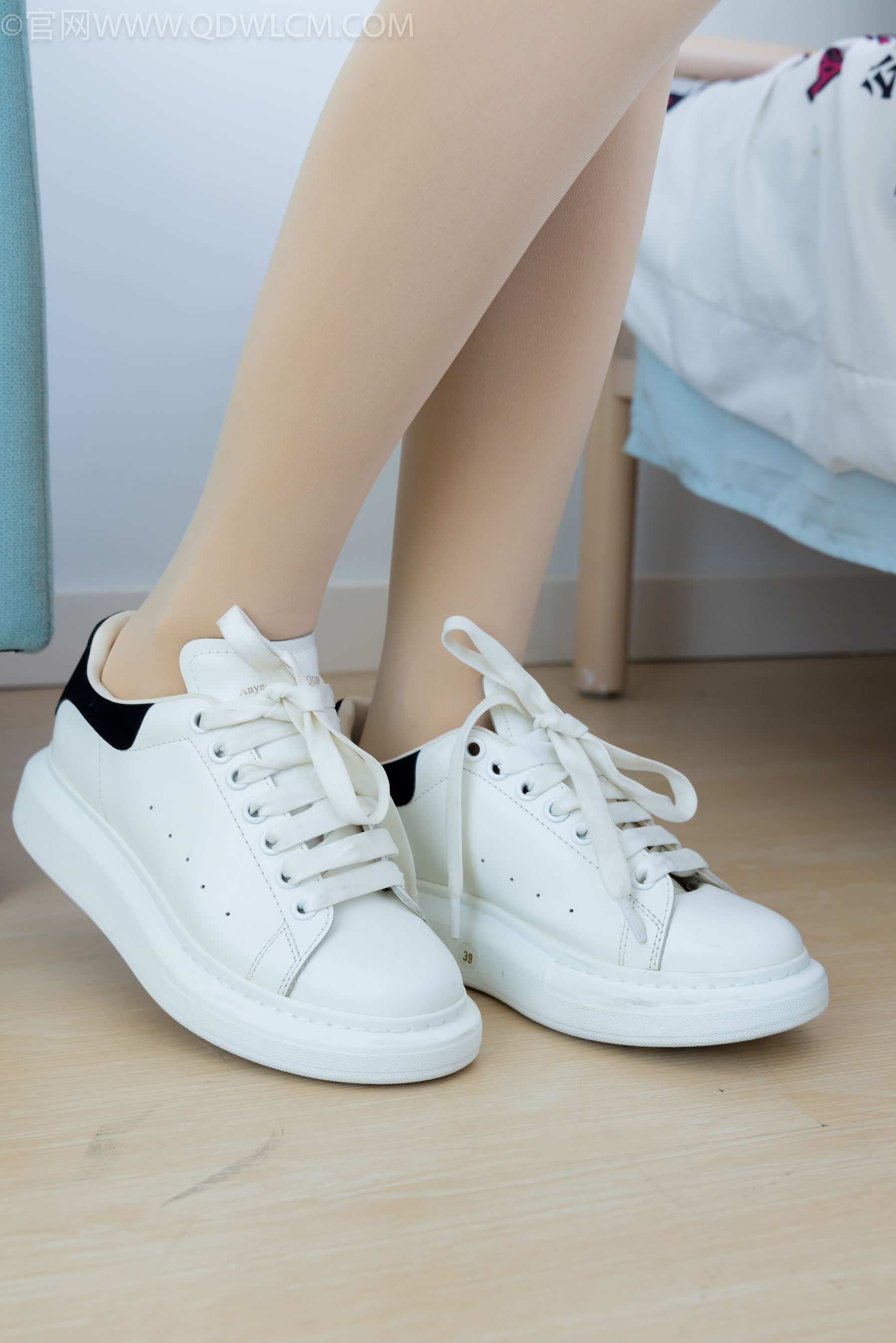 物恋传媒 No.2160 菜菜 -秋意阑珊/(187P)