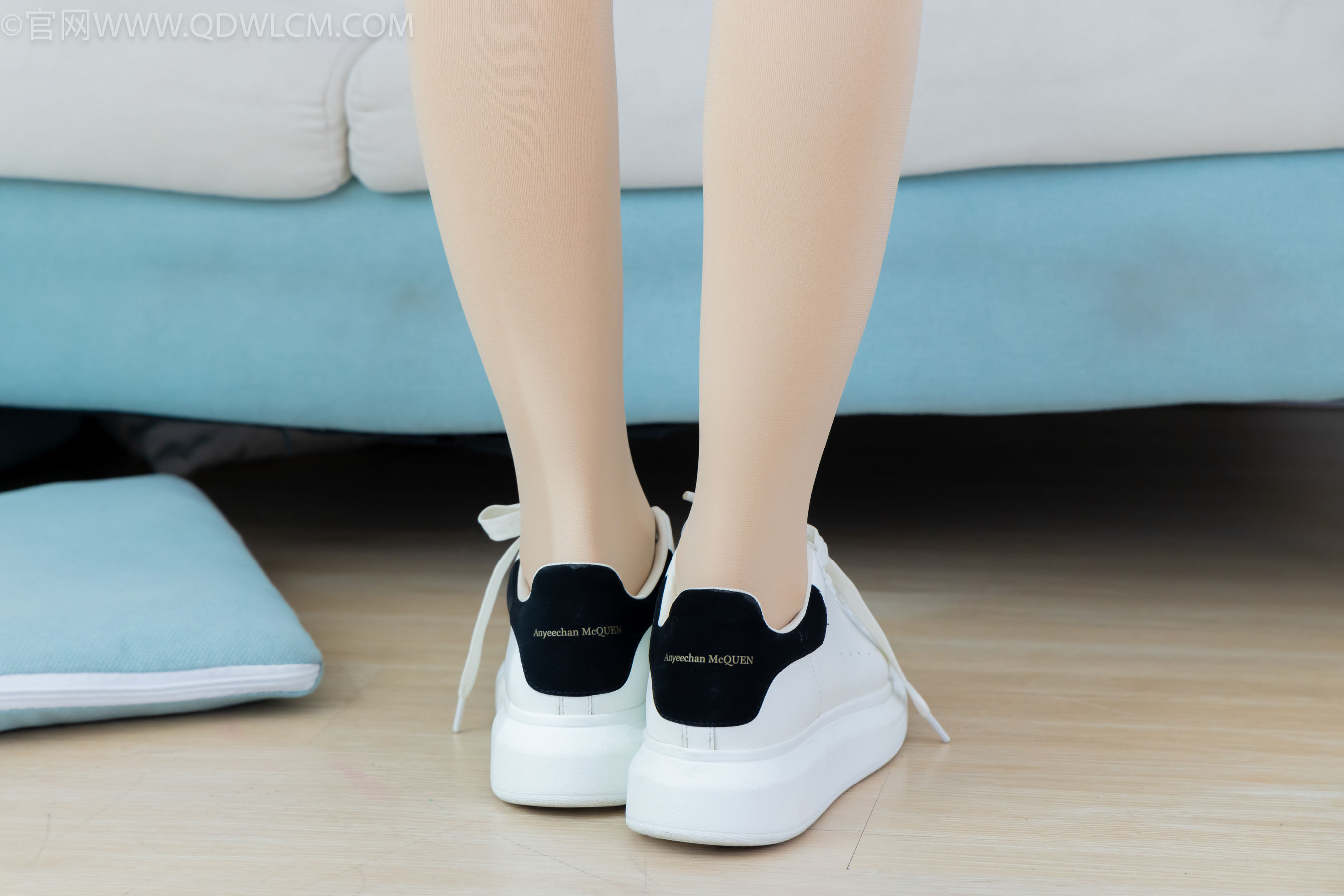 物恋传媒 No.2160 菜菜 -秋意阑珊/(187P)