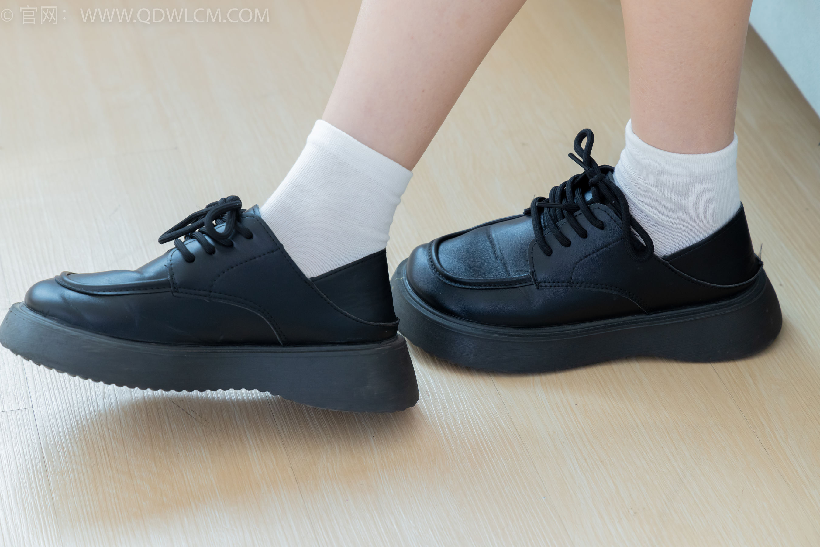 物恋传媒 No.2154 樱桃 -遥望云端/(150P)