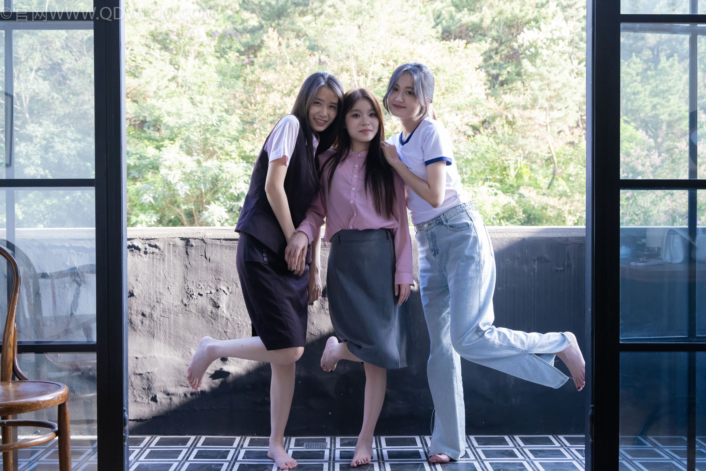 物恋传媒 No.2143 菜菜&小敏&闪闪 -秋日温情/(177P)