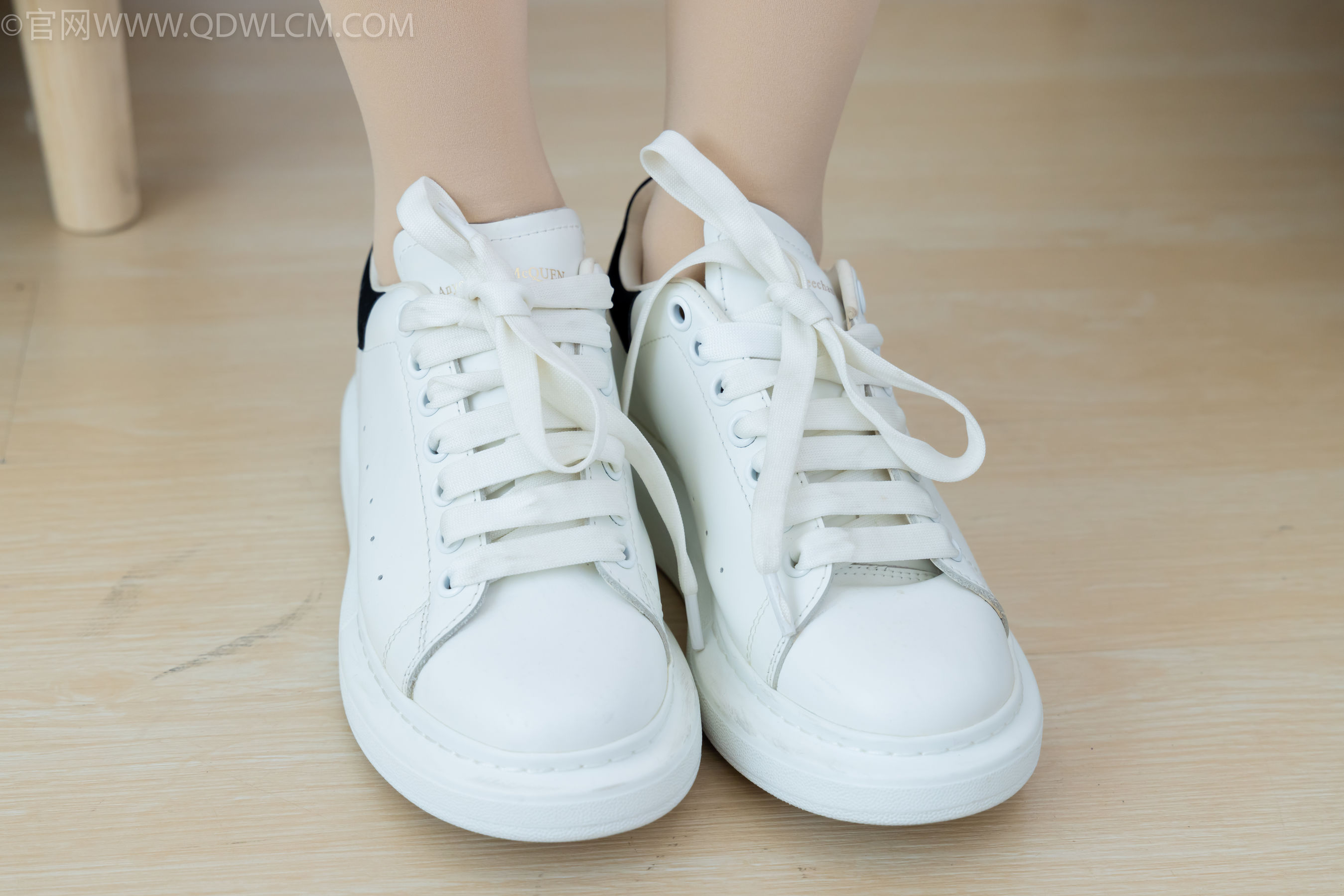 物恋传媒 No.2160 菜菜 -秋意阑珊/(187P)