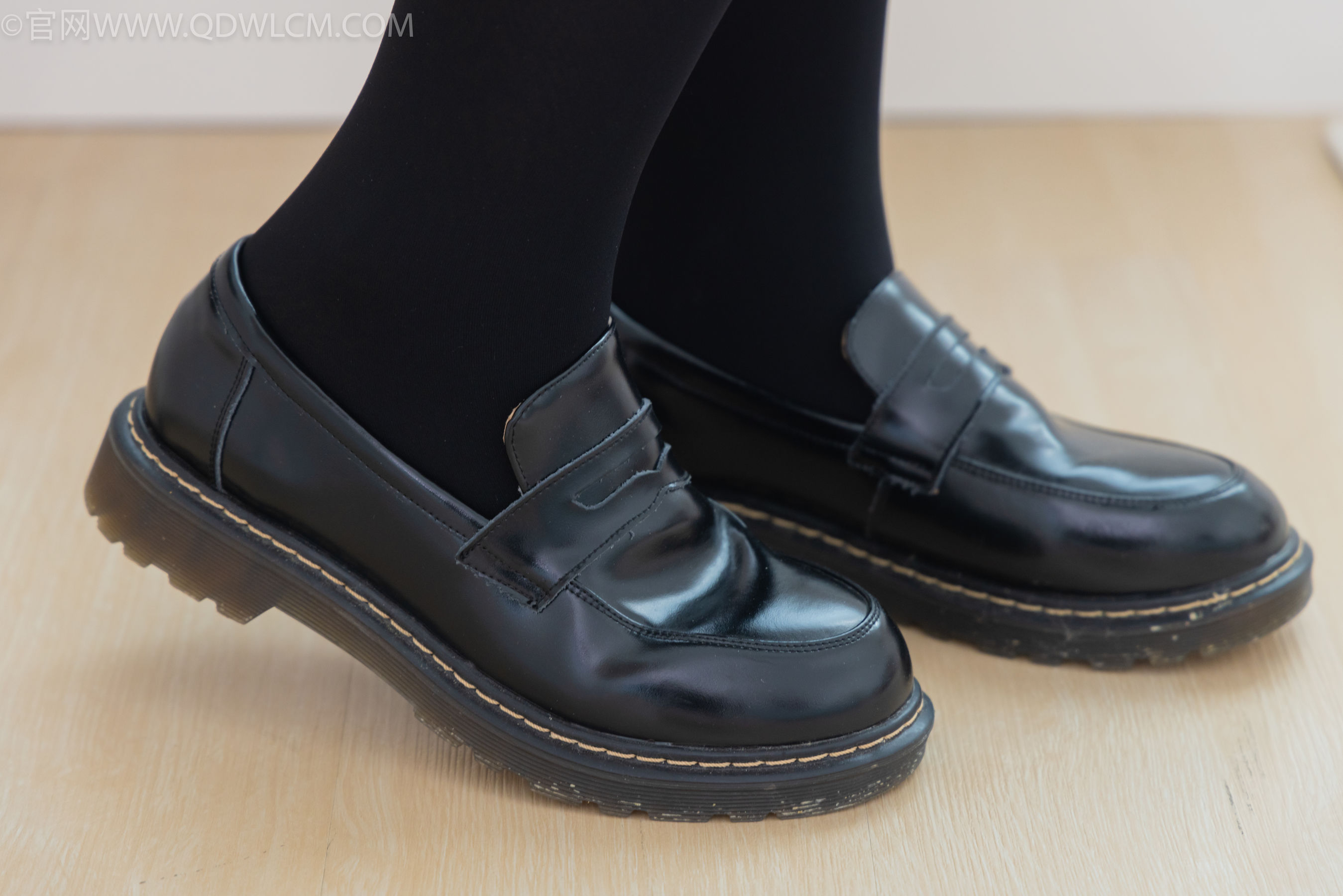 物恋传媒 No.2162 纱纱 -黑色记忆/(162P)