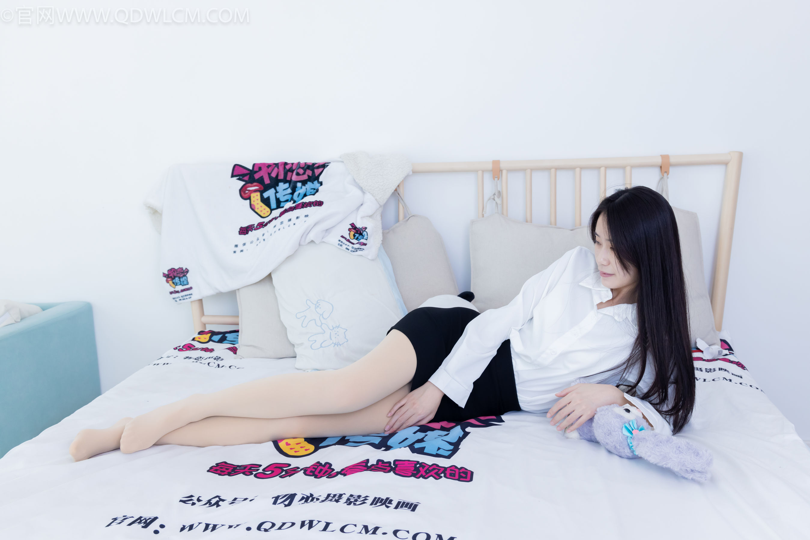 物恋传媒 No.2160 菜菜 -秋意阑珊/(187P)