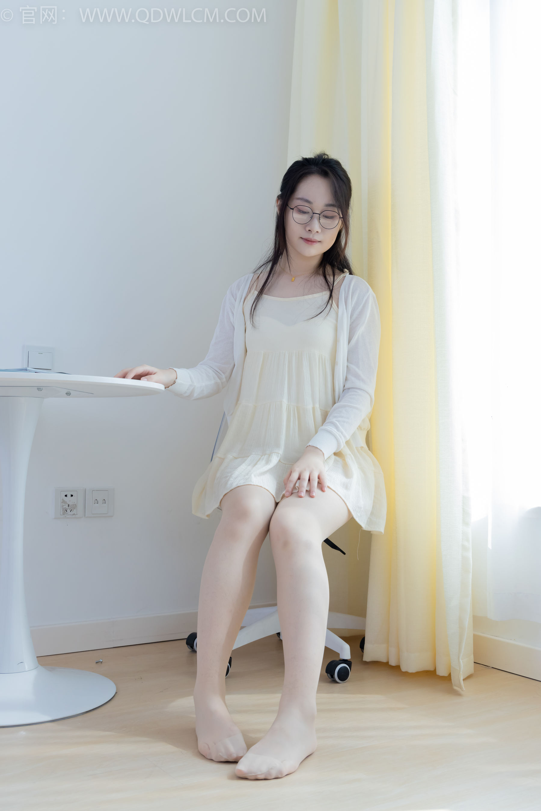 物恋传媒 No.2155 小新 -足够的勇气/(150P)