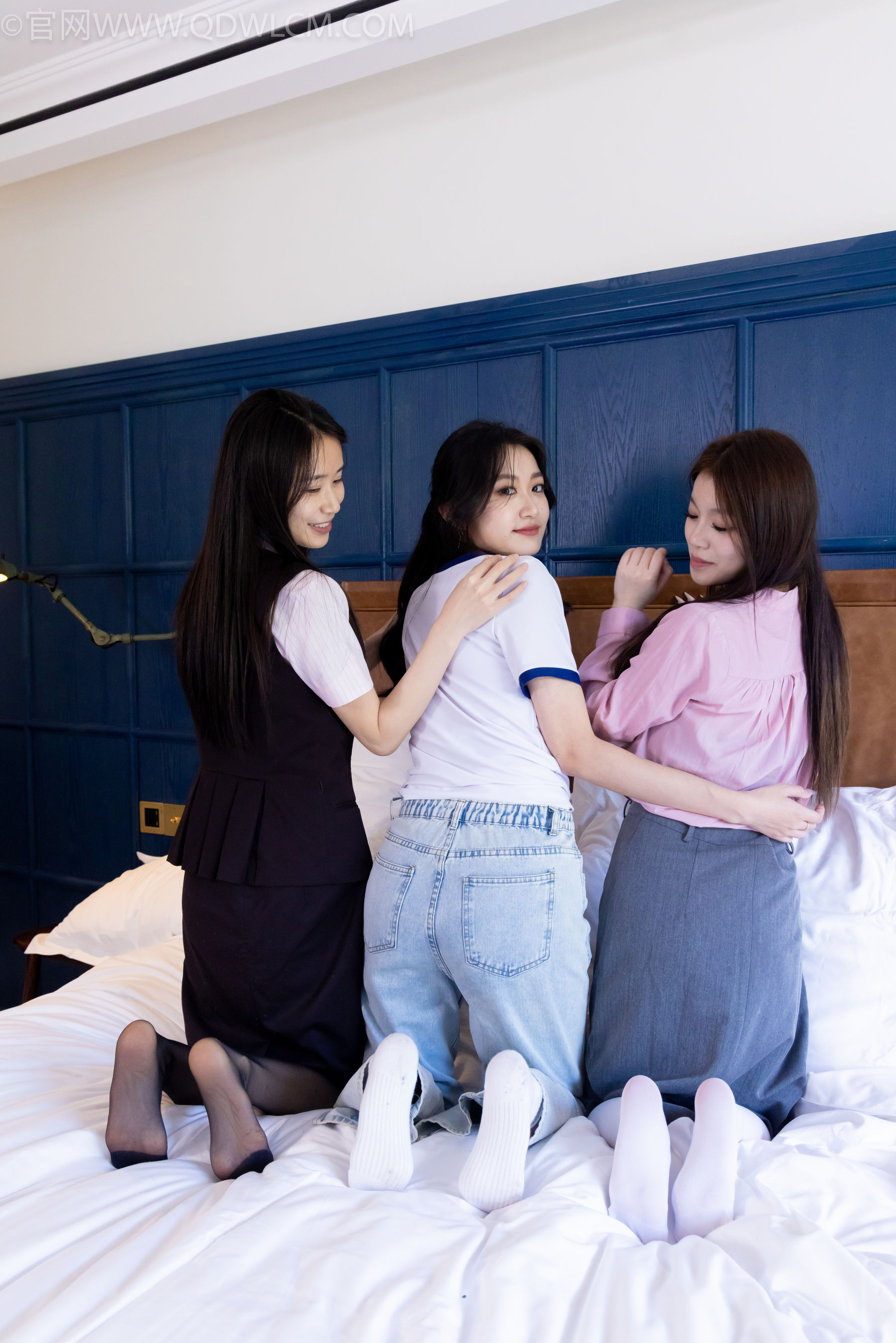 物恋传媒 No.2143 菜菜&小敏&闪闪 -秋日温情/(177P)