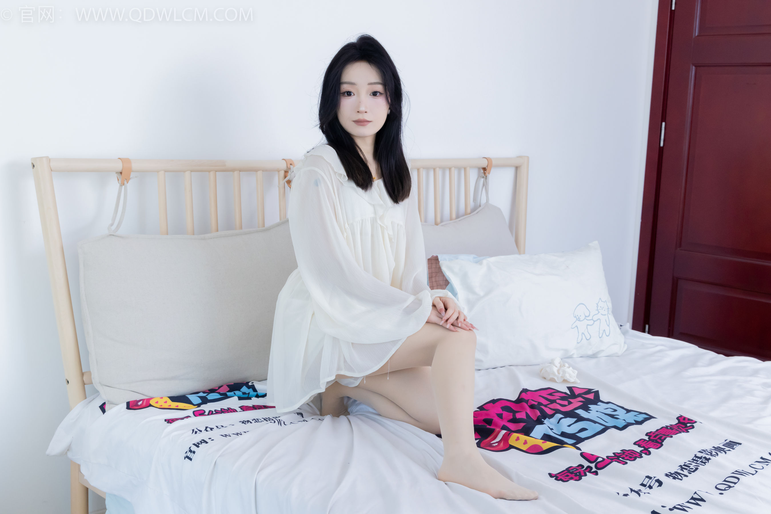 物恋传媒 No.2158 嘟嘟 -凌晨的日出/(150P)