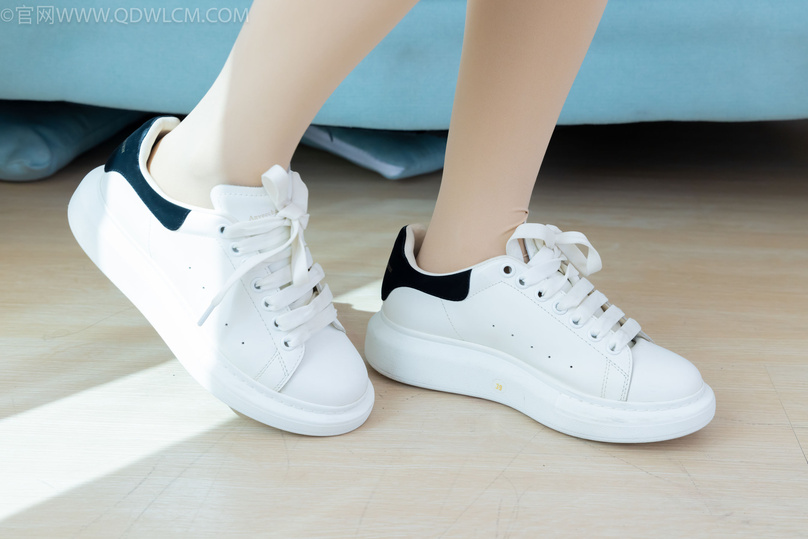 物恋传媒 No.2160 菜菜 -秋意阑珊/(187P)