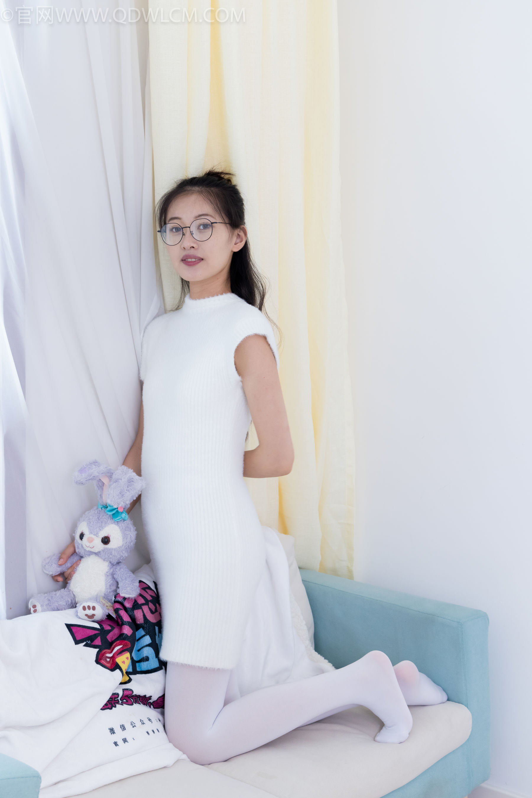 物恋传媒 No.2144 小优 -风吹叶落/(156P)