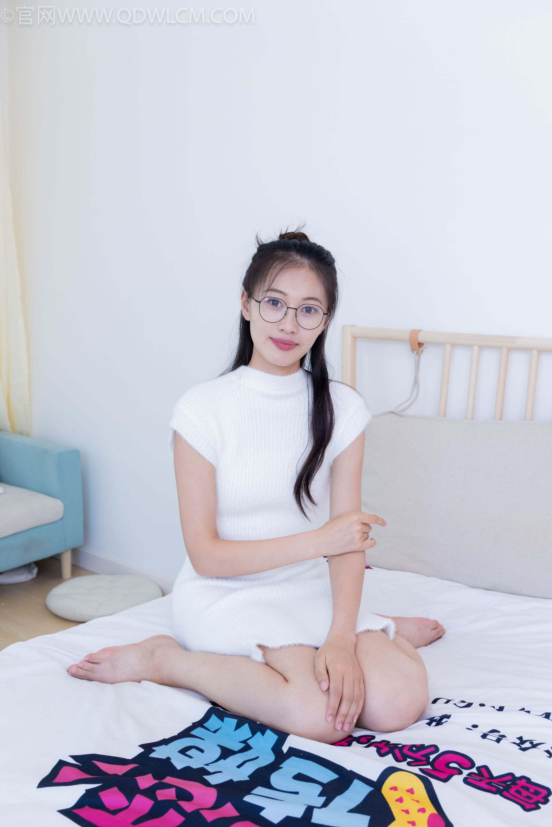 物恋传媒 No.2144 小优 -风吹叶落/(156P)