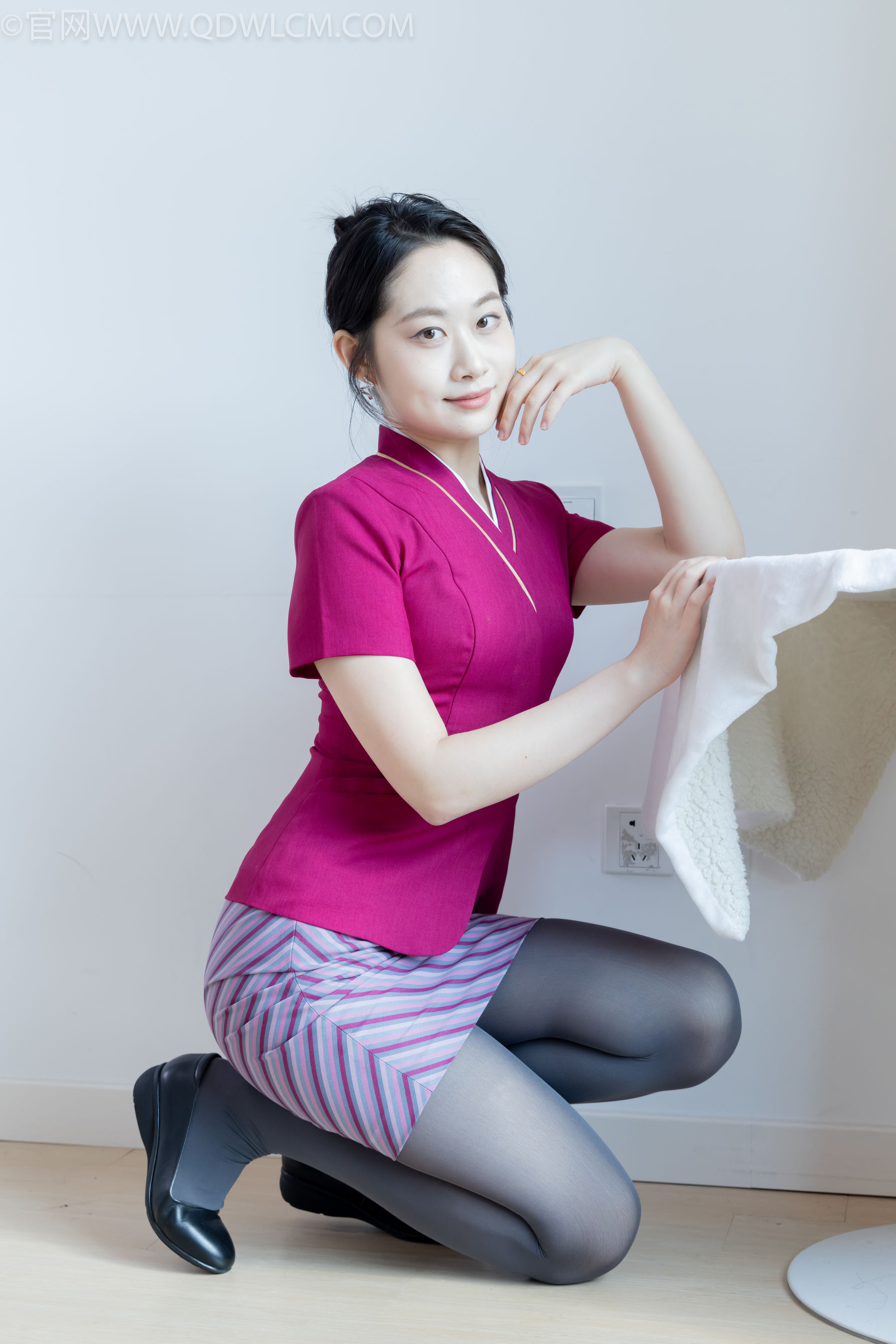 物恋传媒 No.2170 小新 -世界尽头/(166P)