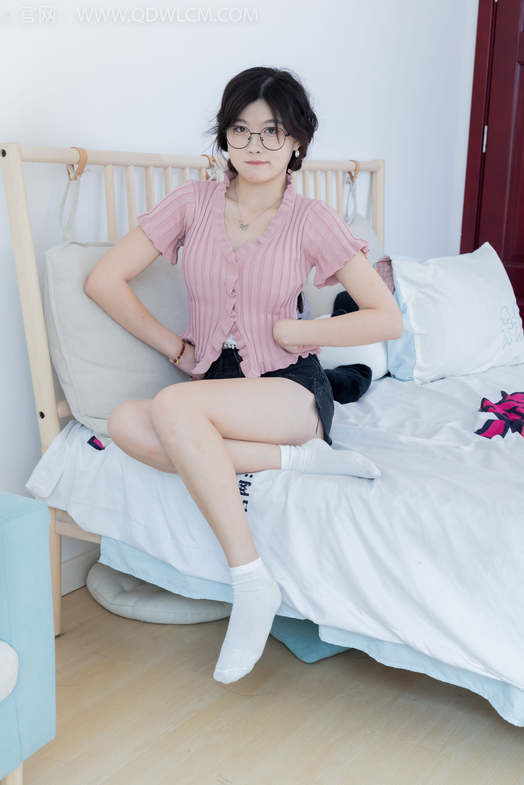 物恋传媒 No.2154 樱桃 -遥望云端/(150P)