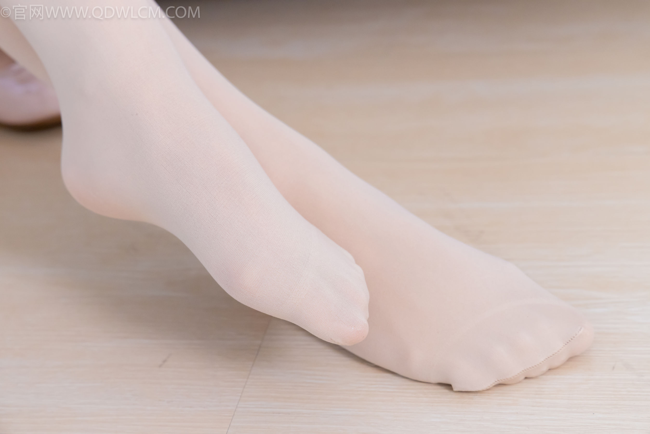 物恋传媒 No.2168 小影 -优雅时刻/(159P)