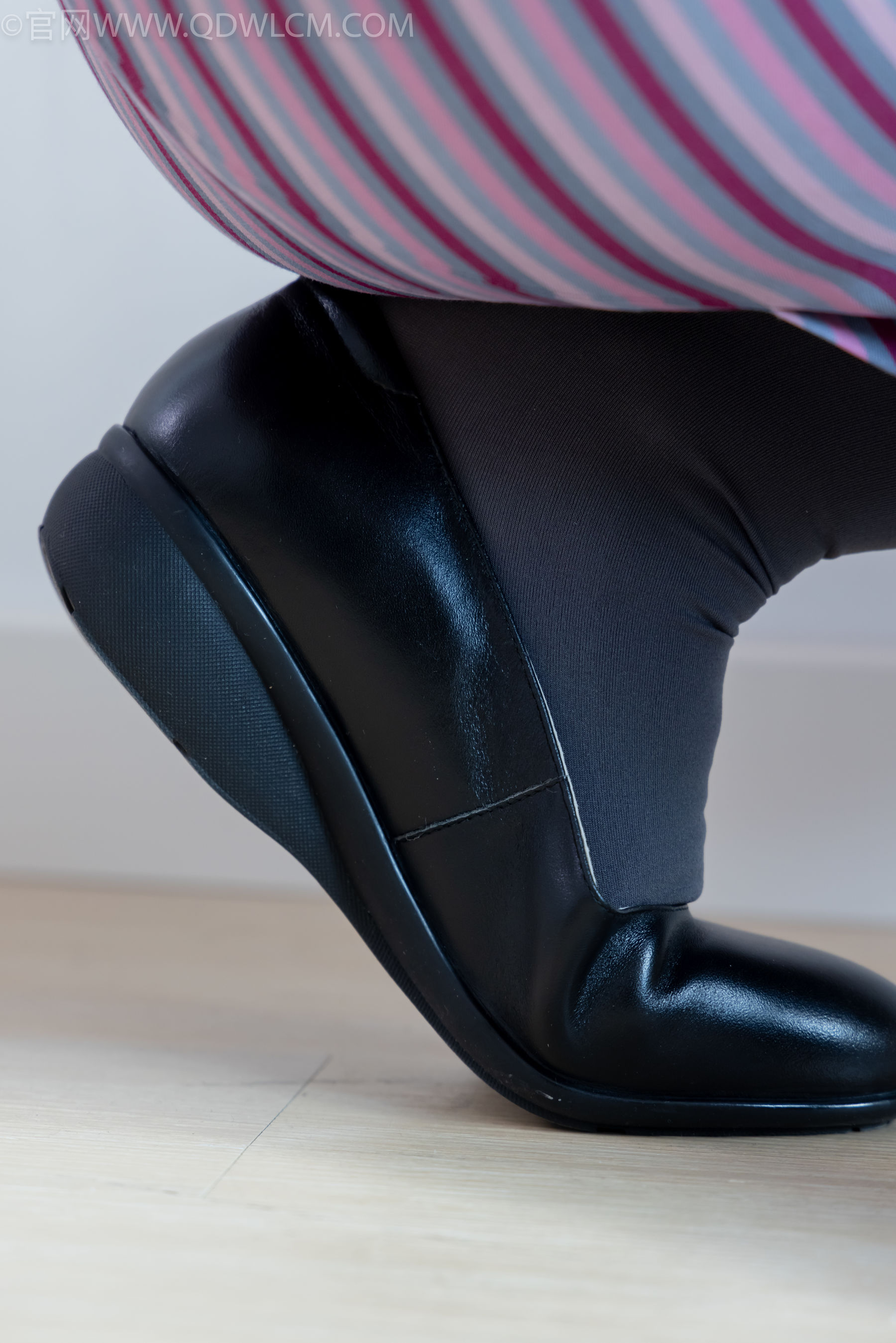 物恋传媒 No.2170 小新 -世界尽头/(166P)