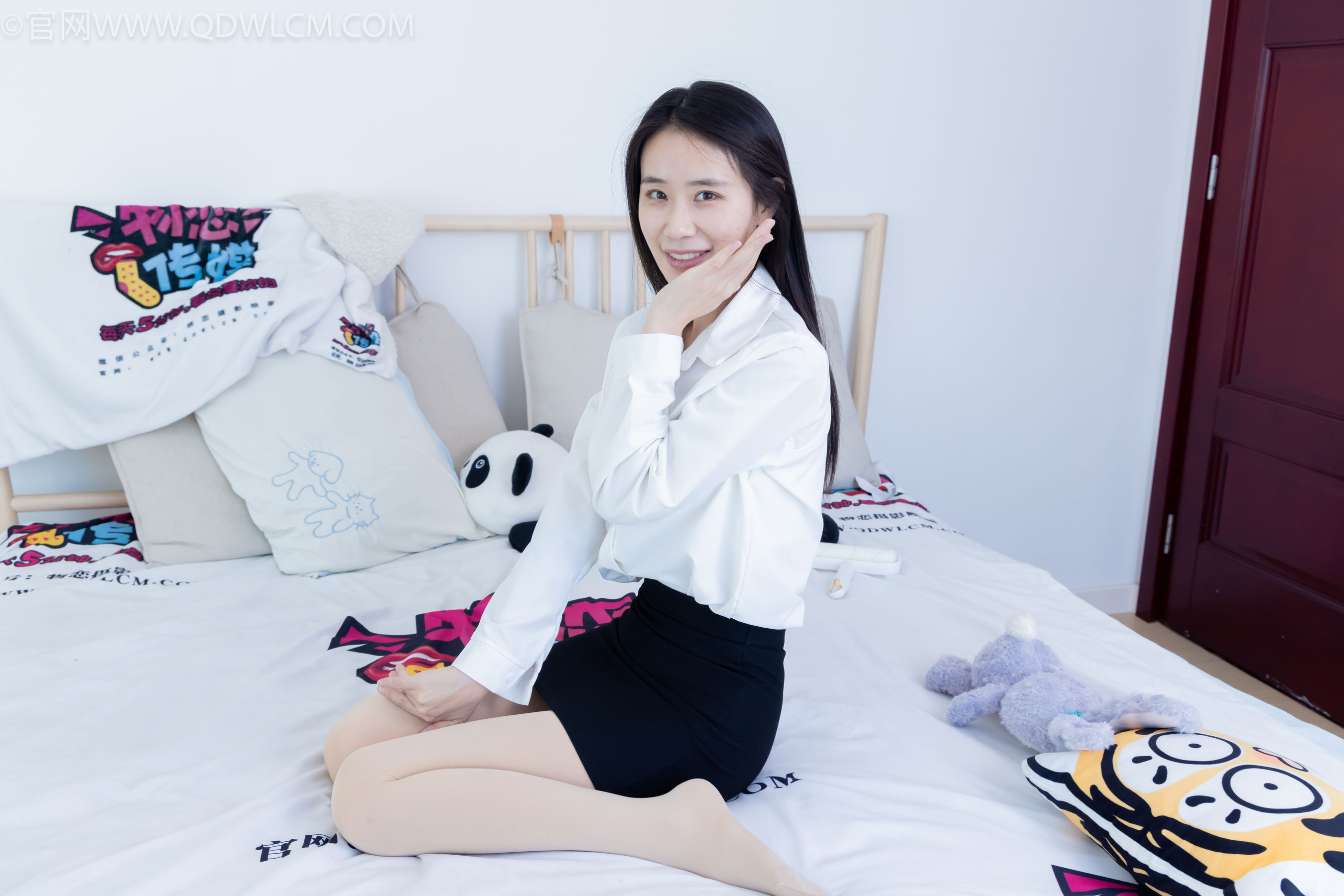 物恋传媒 No.2160 菜菜 -秋意阑珊/(187P)