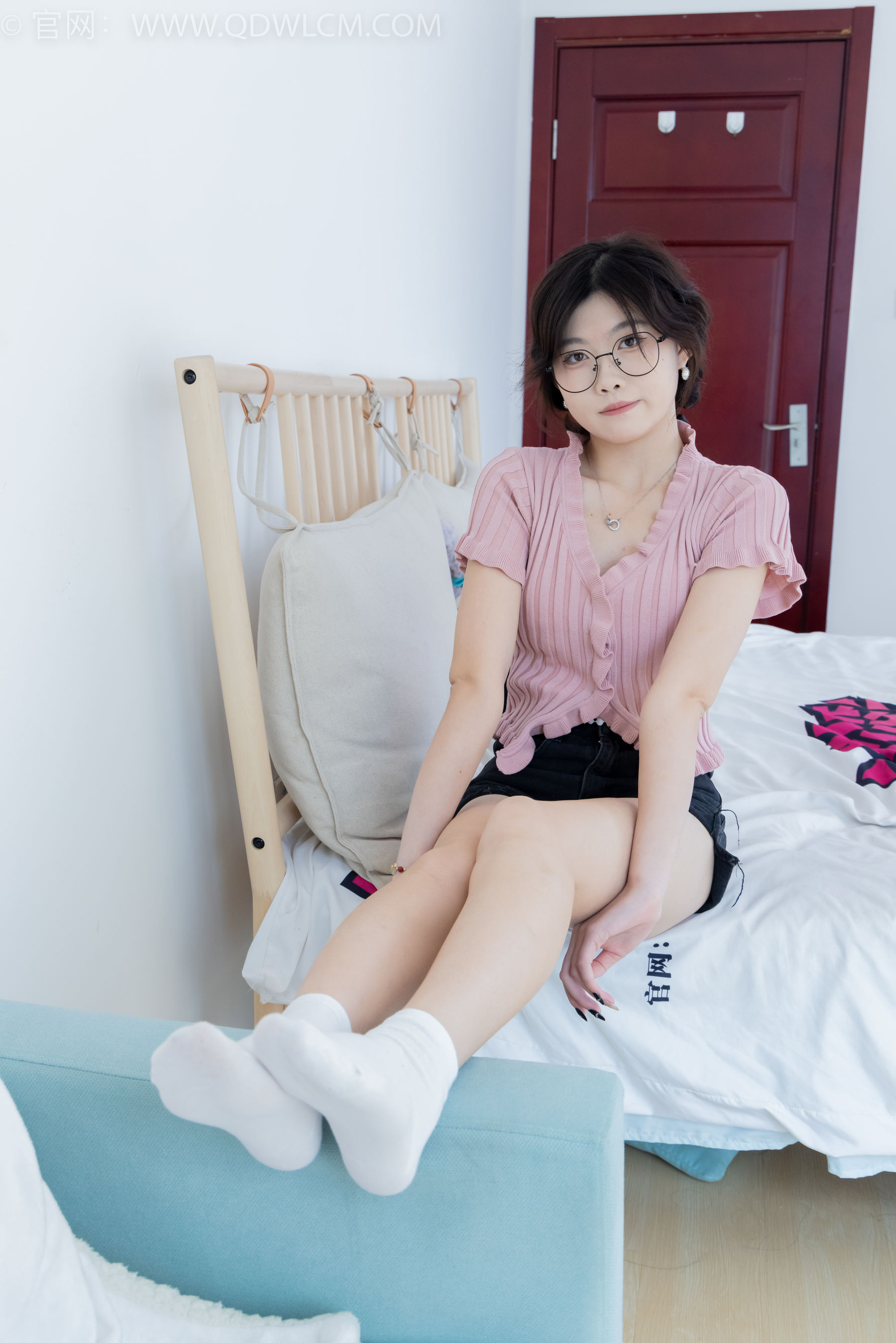 物恋传媒 No.2154 樱桃 -遥望云端/(150P)