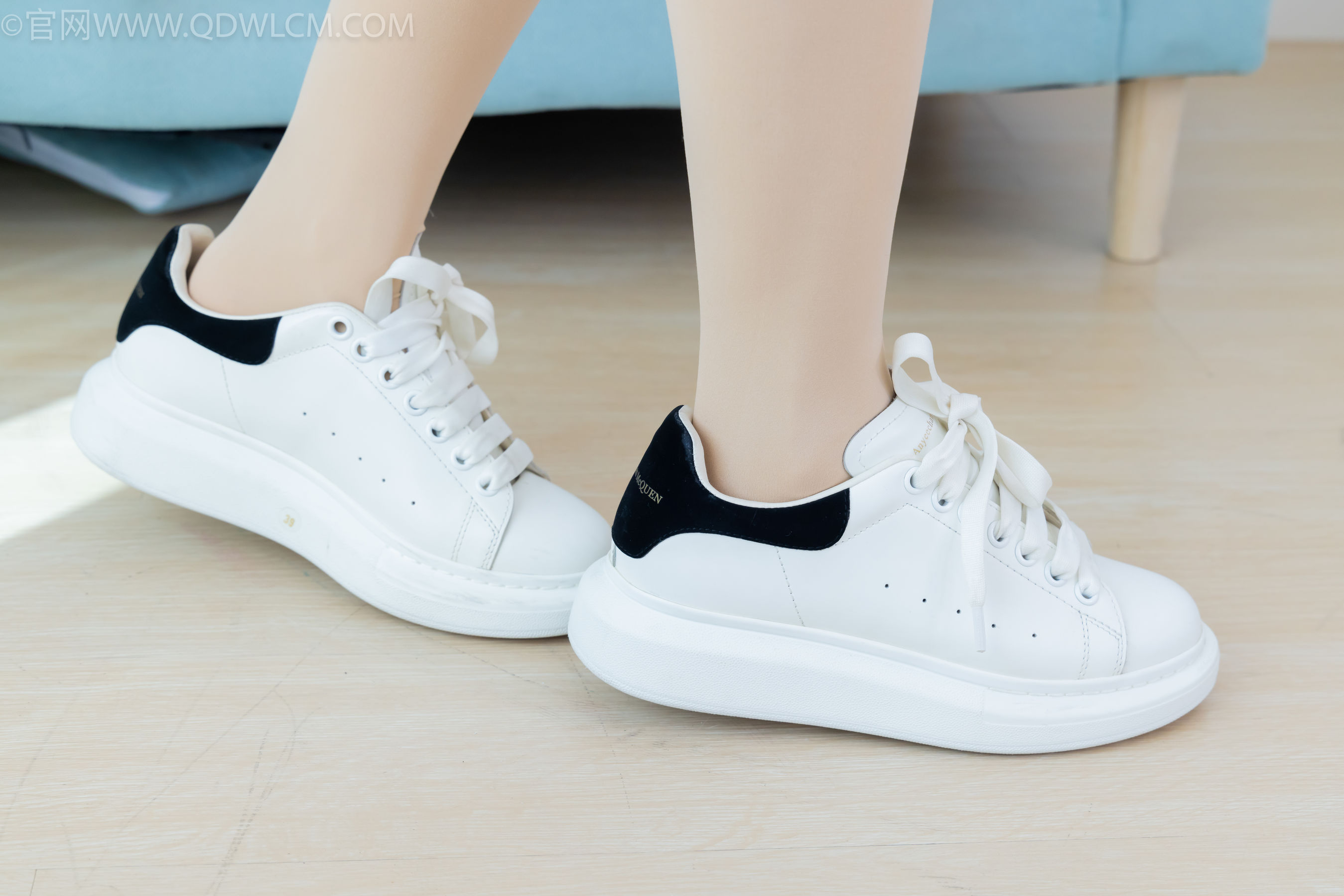 物恋传媒 No.2160 菜菜 -秋意阑珊/(187P)