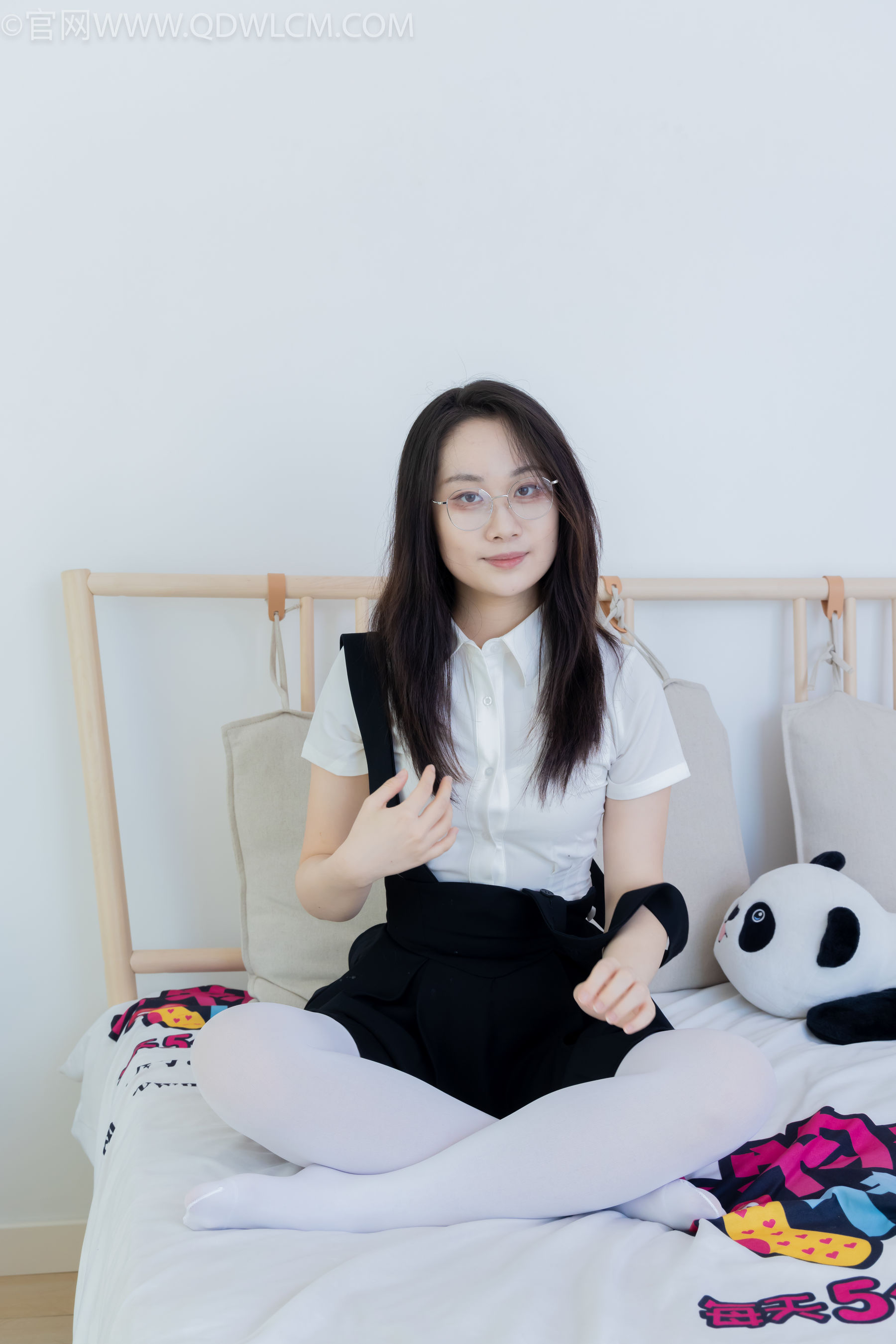 物恋传媒 No.2148 小新 -冷暖交织/(153P)