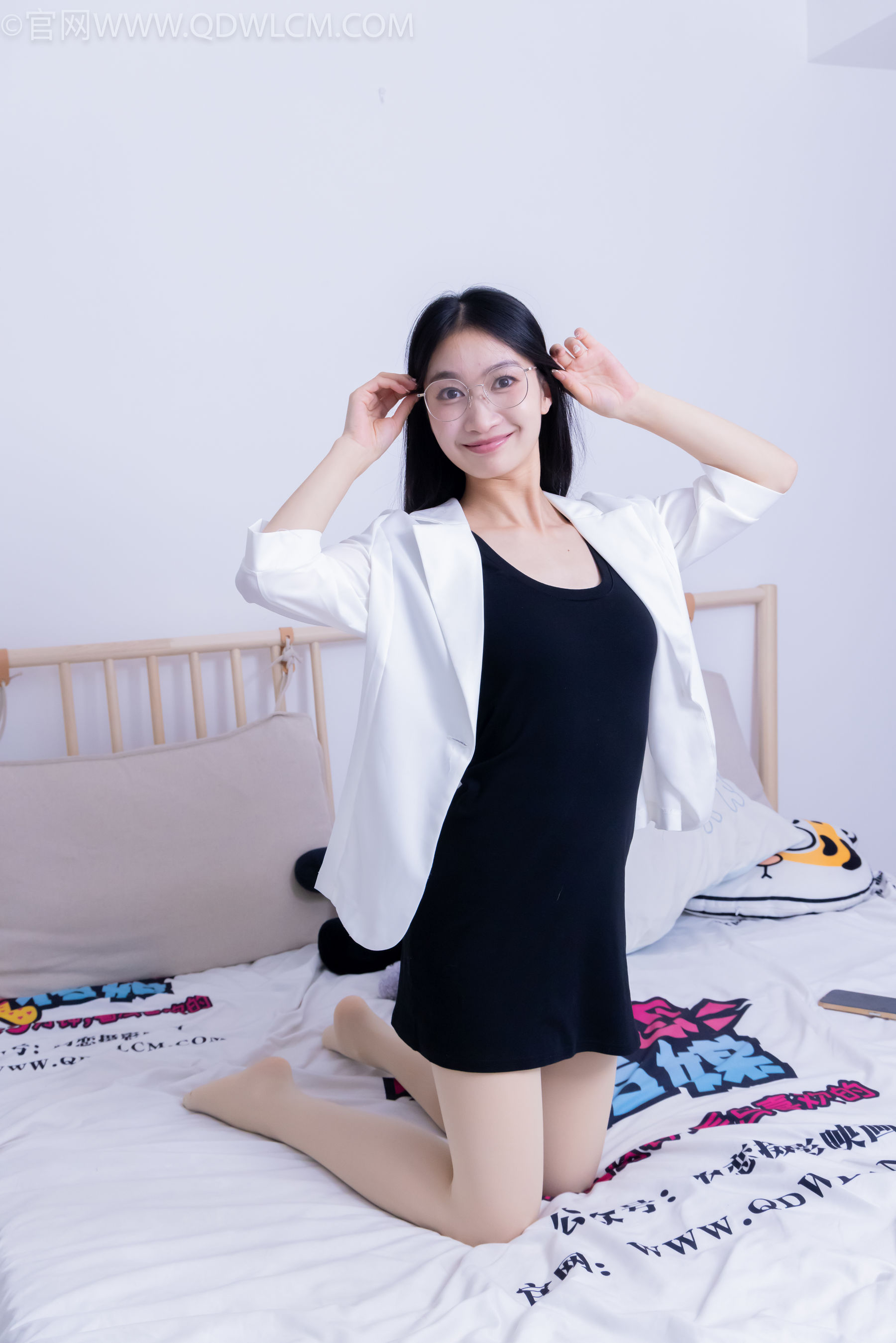 物恋传媒 No.2168 小影 -优雅时刻/(159P)