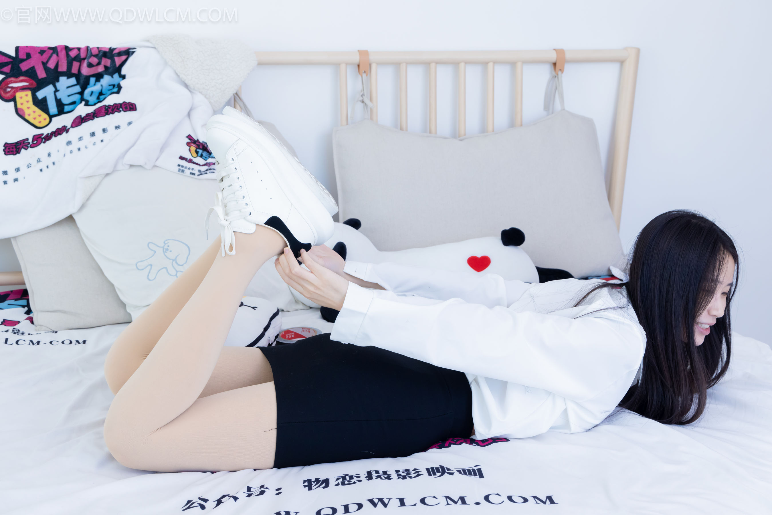 物恋传媒 No.2160 菜菜 -秋意阑珊/(187P)