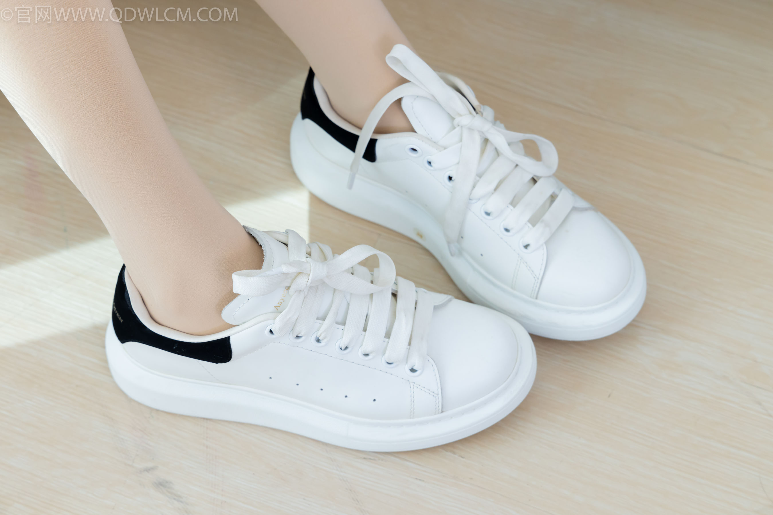 物恋传媒 No.2160 菜菜 -秋意阑珊/(187P)