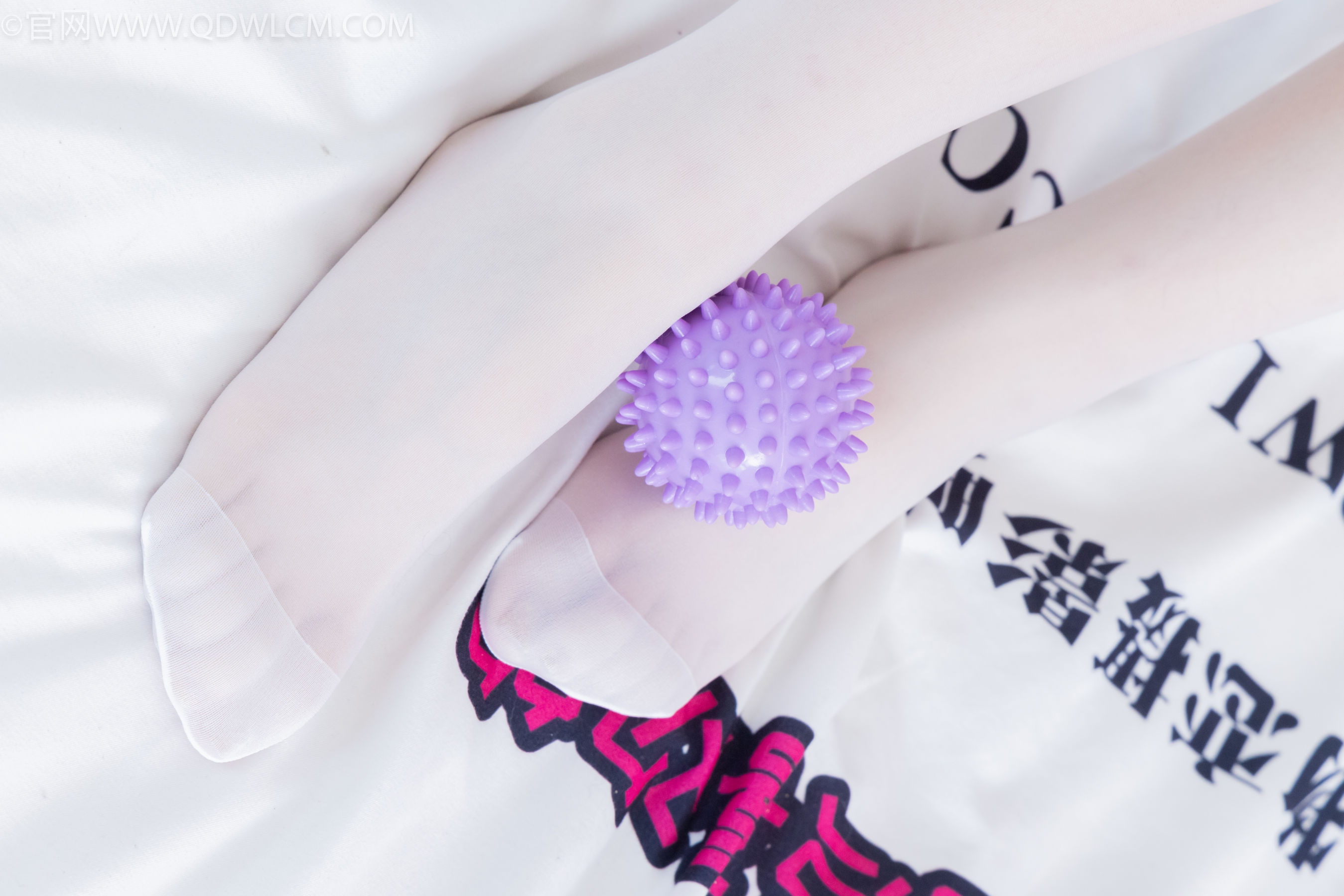 物恋传媒 No.2142 美兔 -纯与白/(150P)