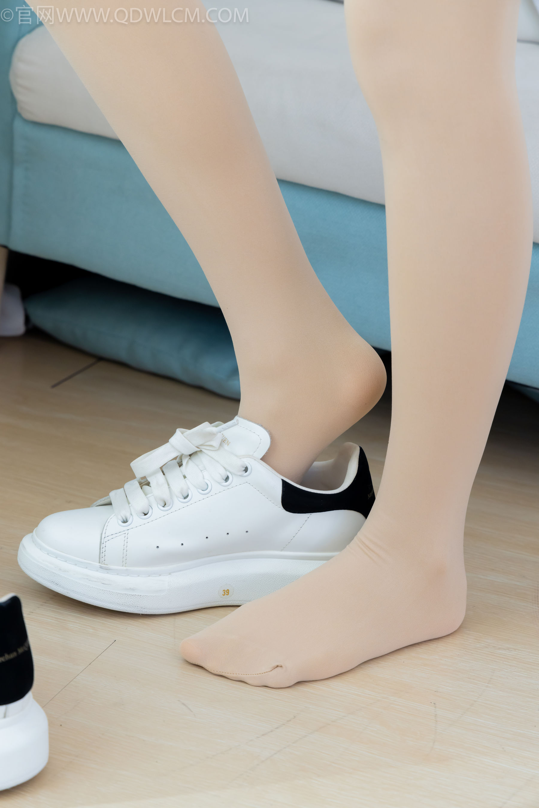 物恋传媒 No.2160 菜菜 -秋意阑珊/(187P)