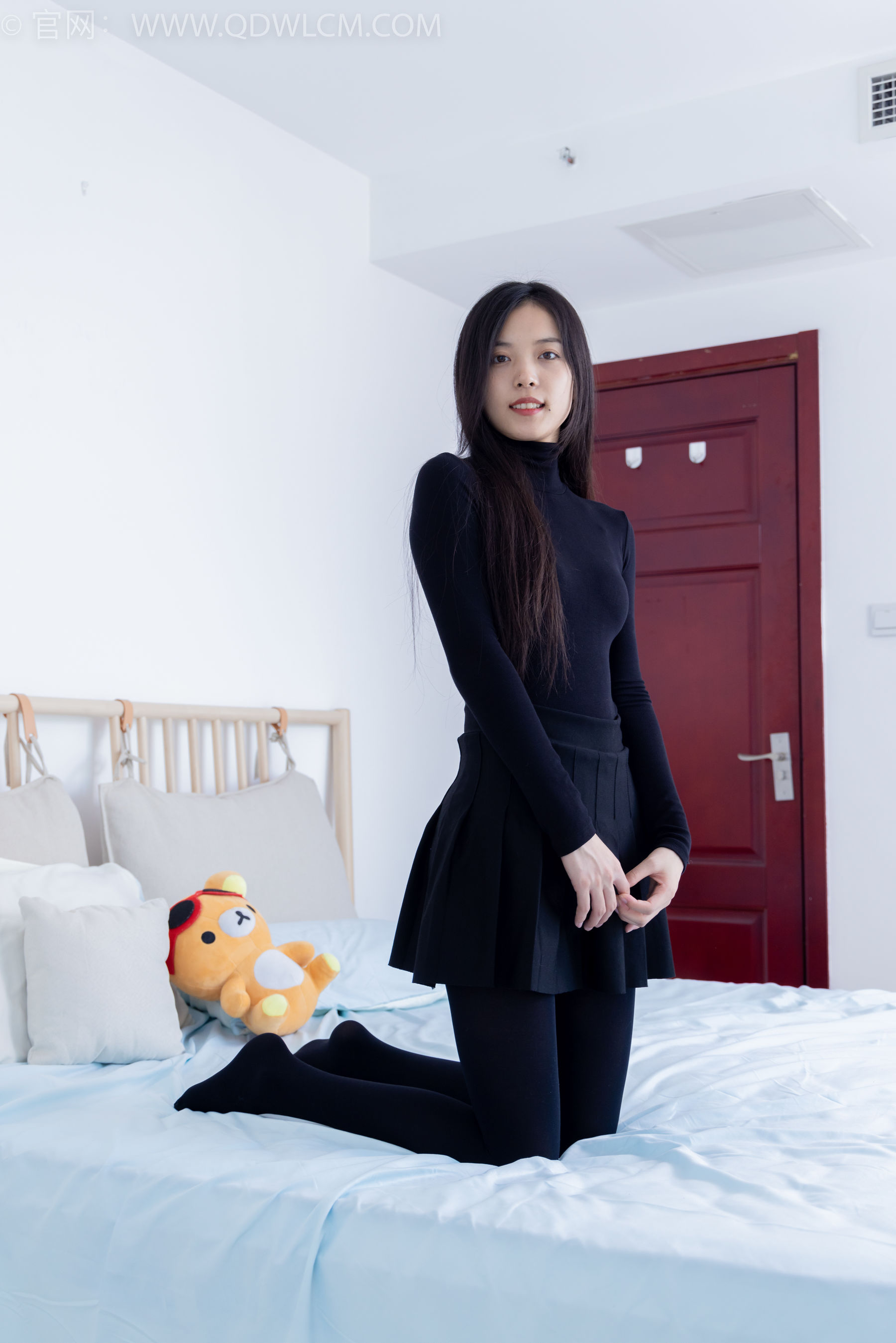 物恋传媒 No.2137 茯苓 -一起出逃/(170P)