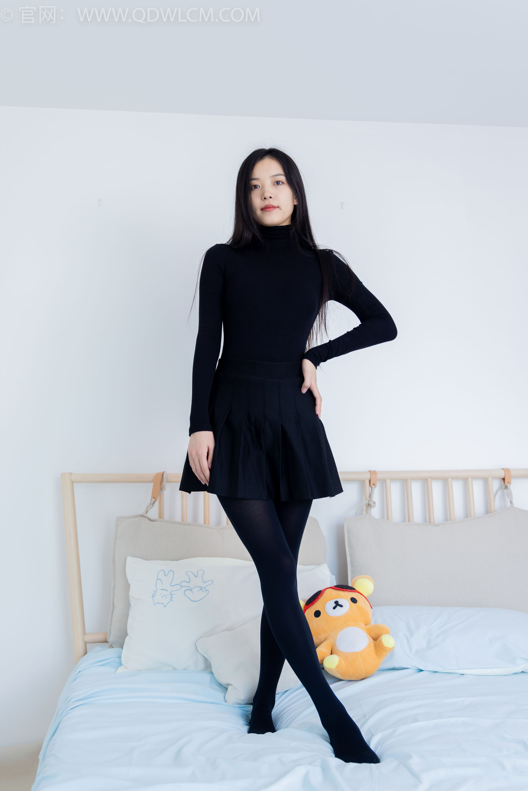 物恋传媒 No.2137 茯苓 -一起出逃/(170P)