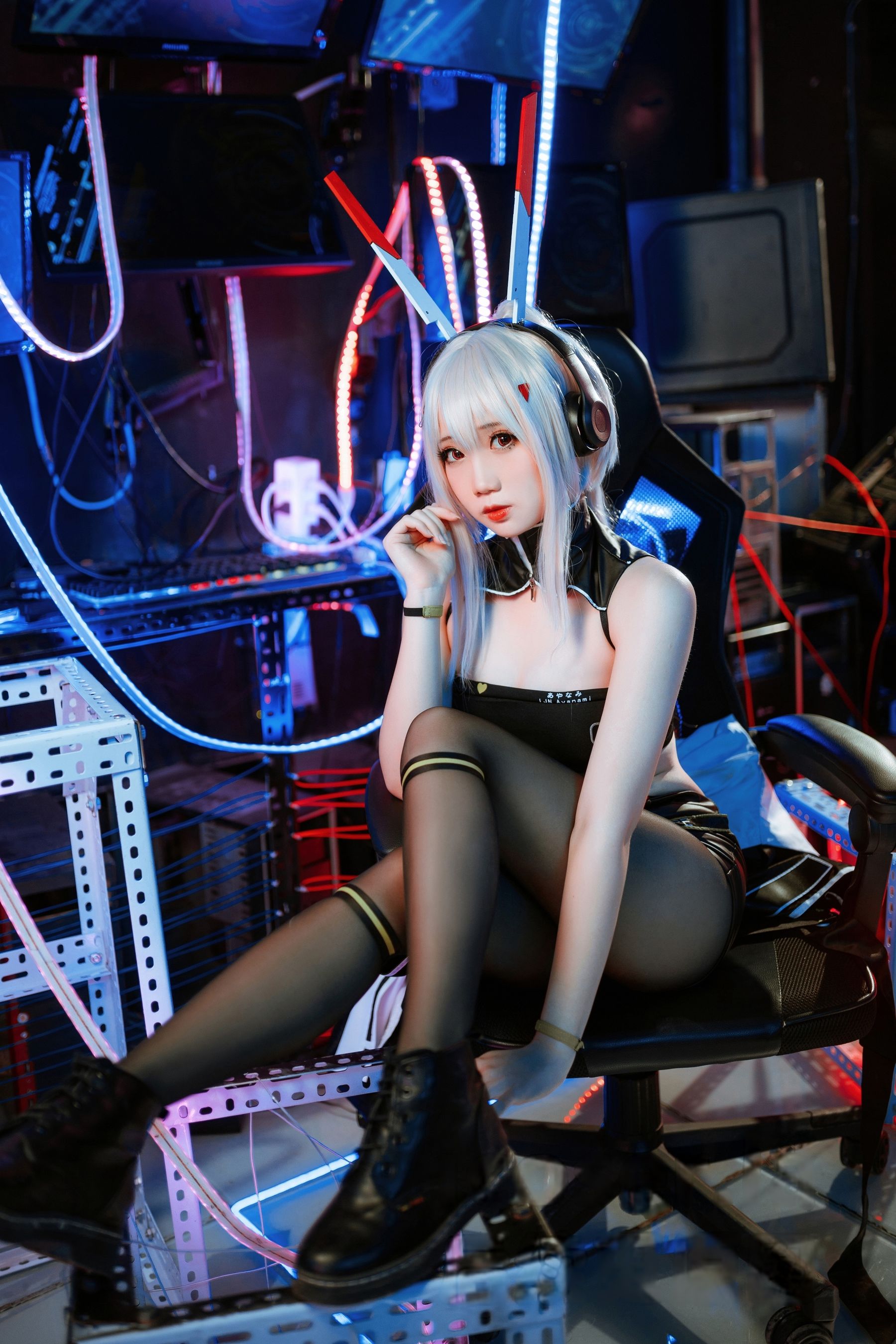 焖焖碳 - 绫波鬼神乐队/(24P)