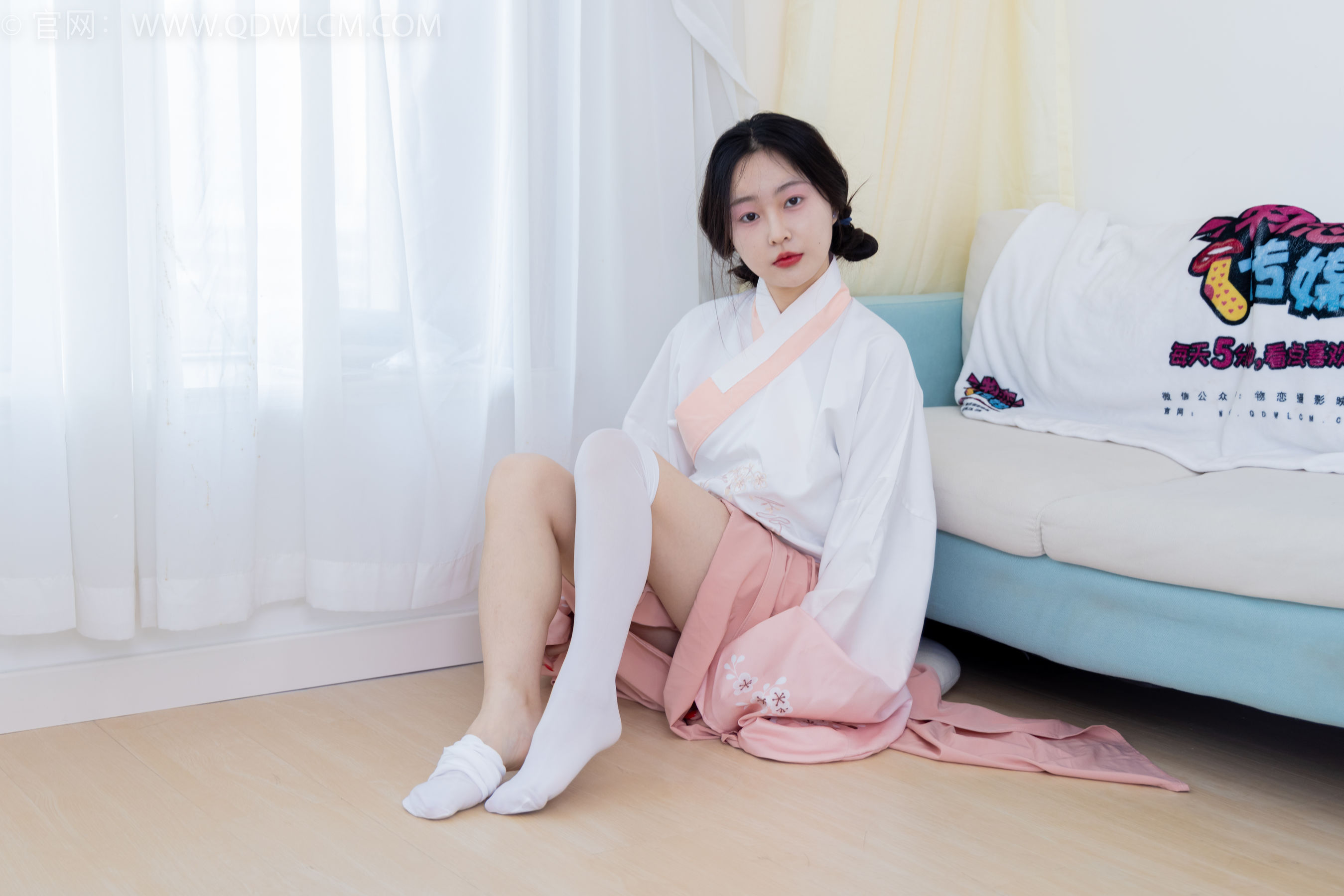 物恋传媒 No.2132 美兔 -心动一刹/(220P)