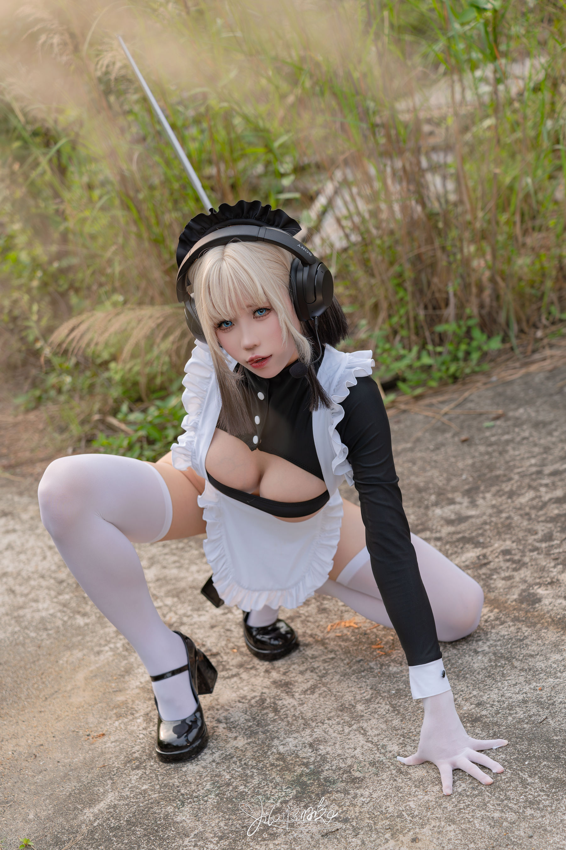 咬一口兔娘 - 战斗女仆/(76P)