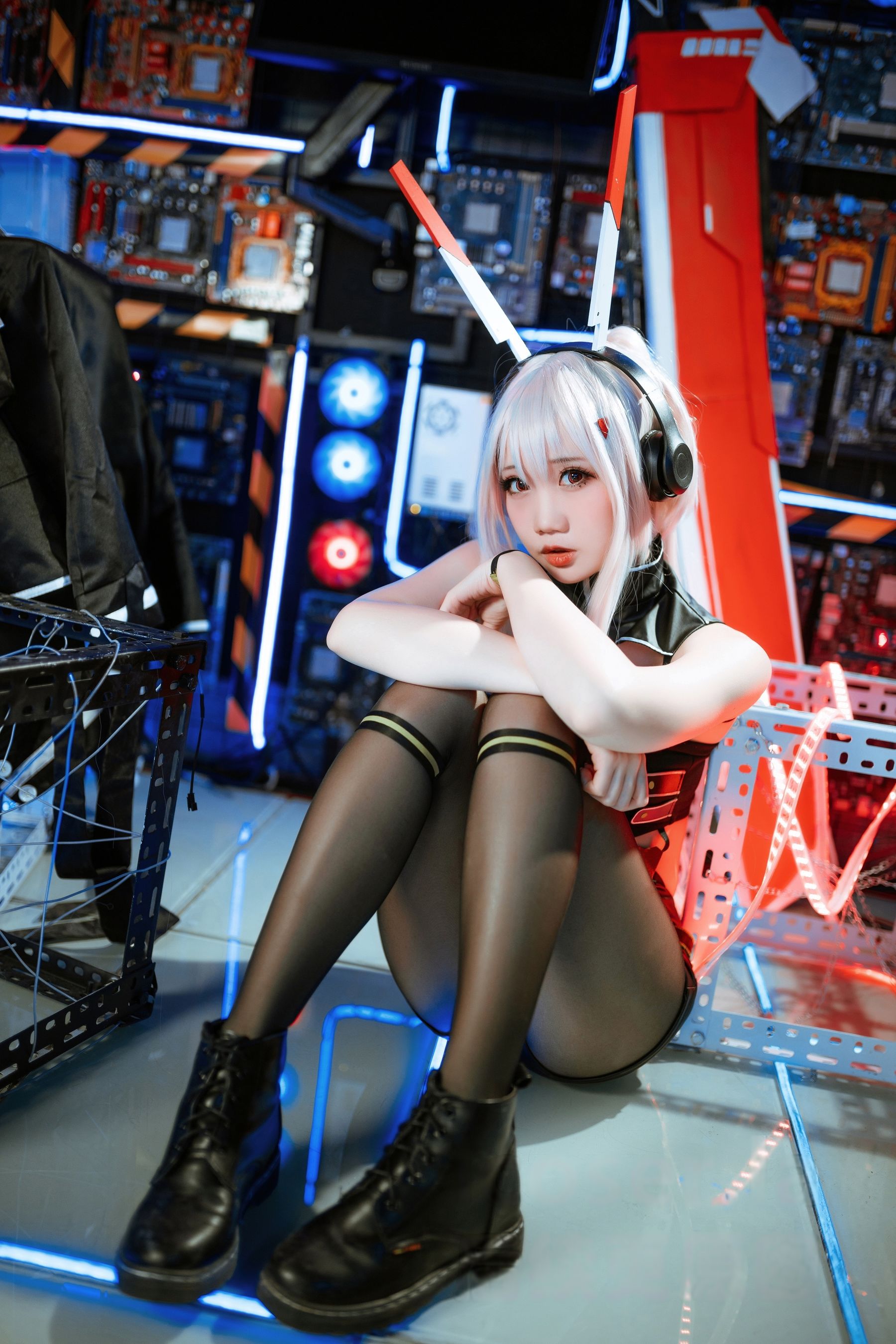 焖焖碳 - 绫波鬼神乐队/(24P)