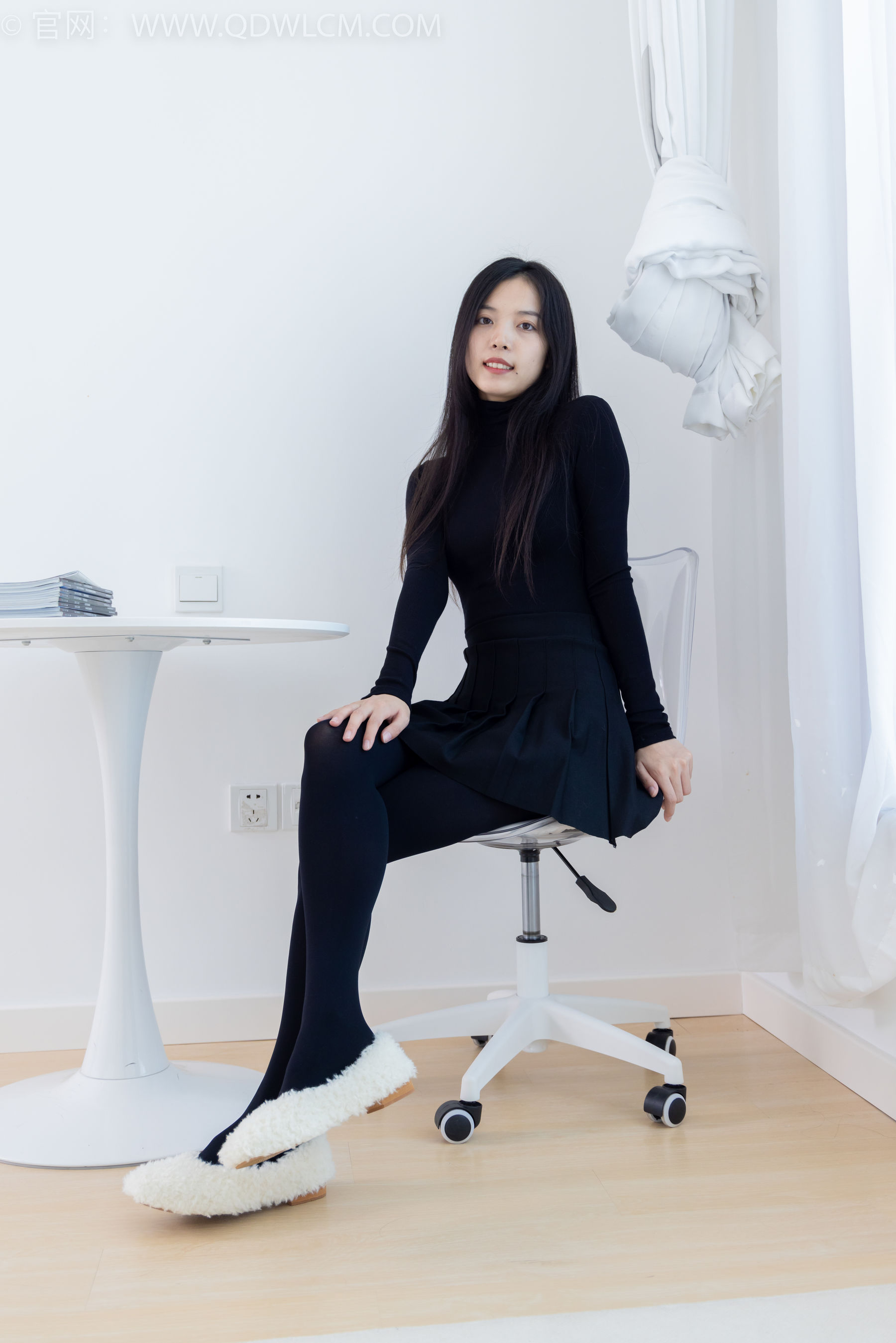 物恋传媒 No.2137 茯苓 -一起出逃/(170P)