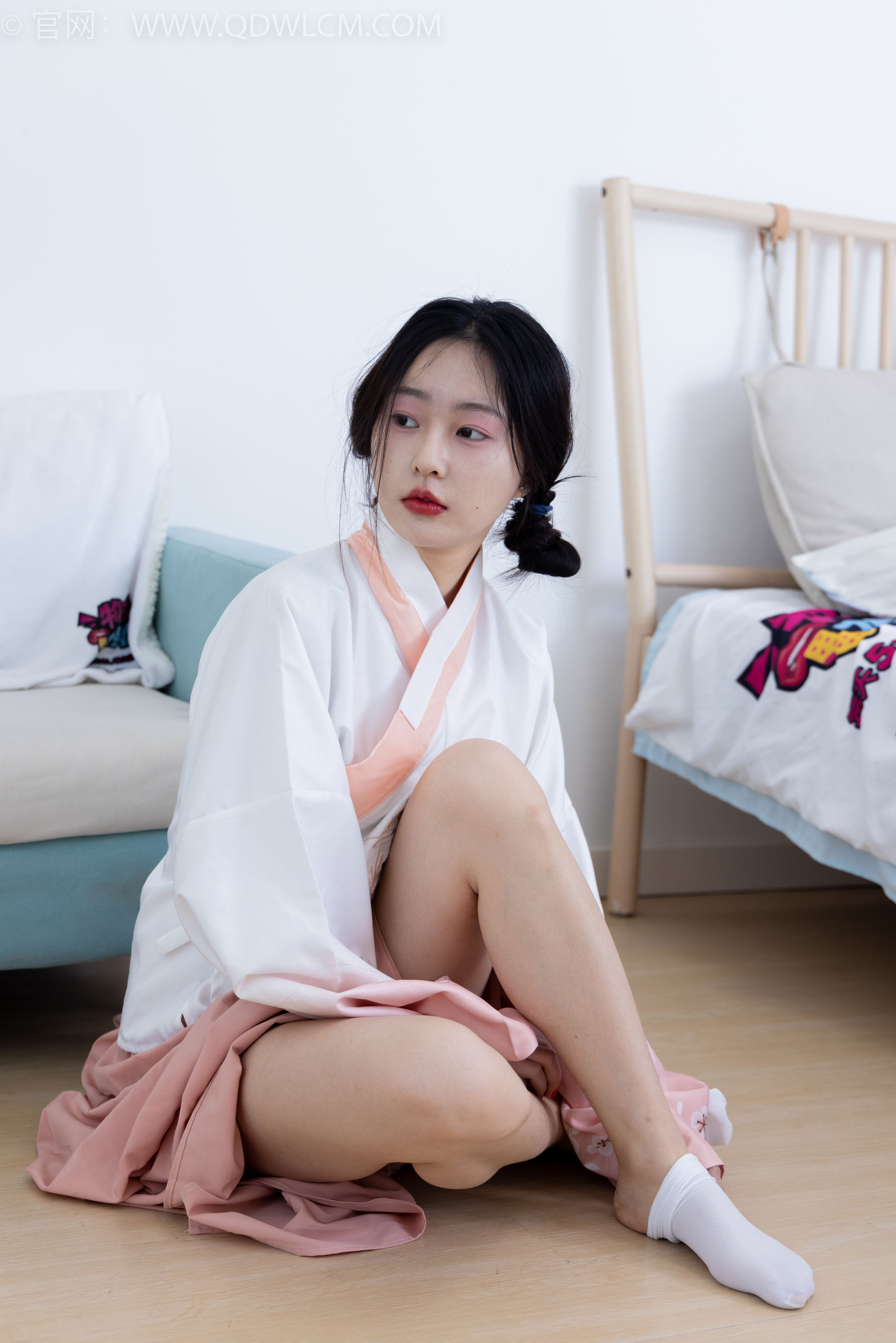 物恋传媒 No.2132 美兔 -心动一刹/(220P)