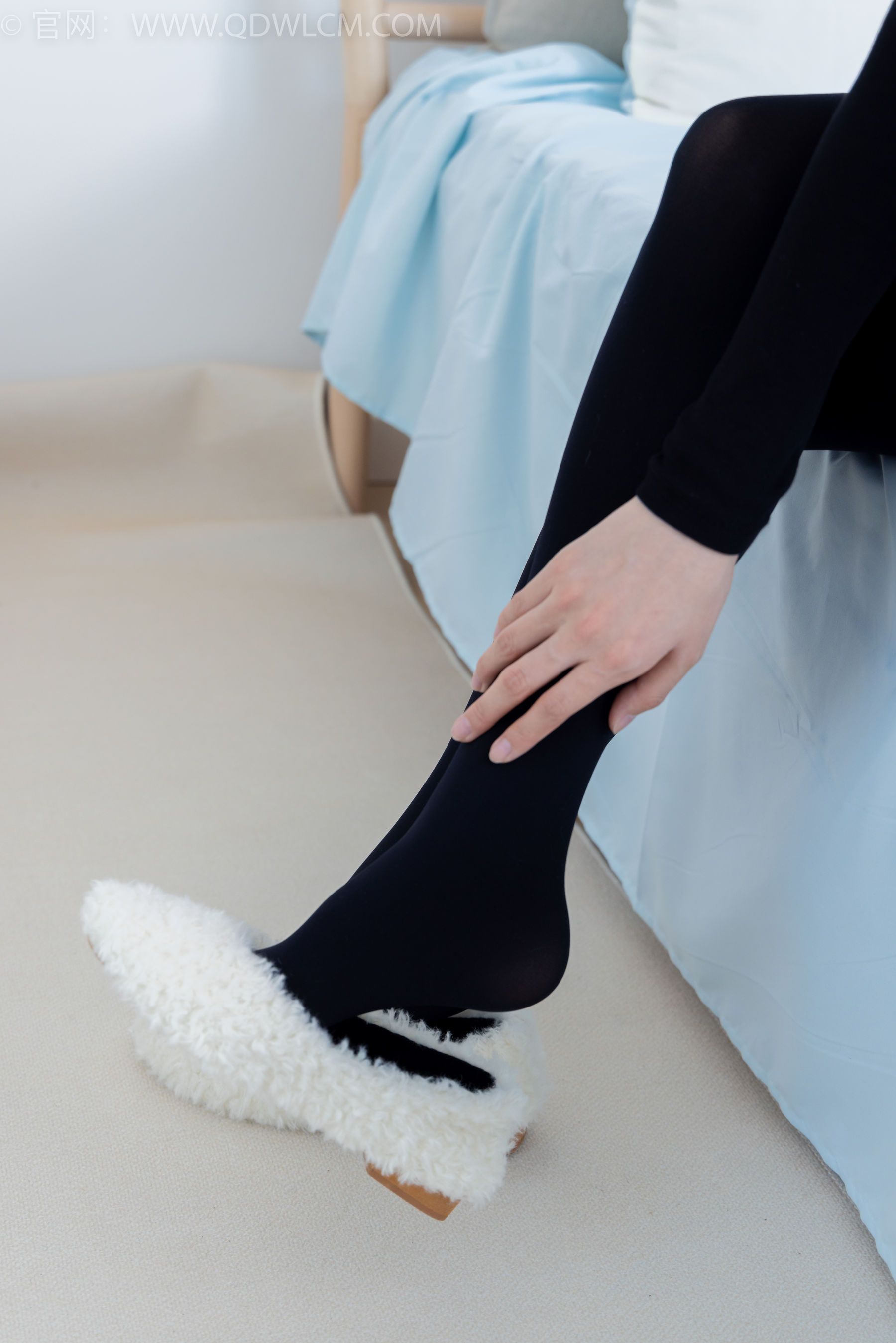 物恋传媒 No.2137 茯苓 -一起出逃/(170P)