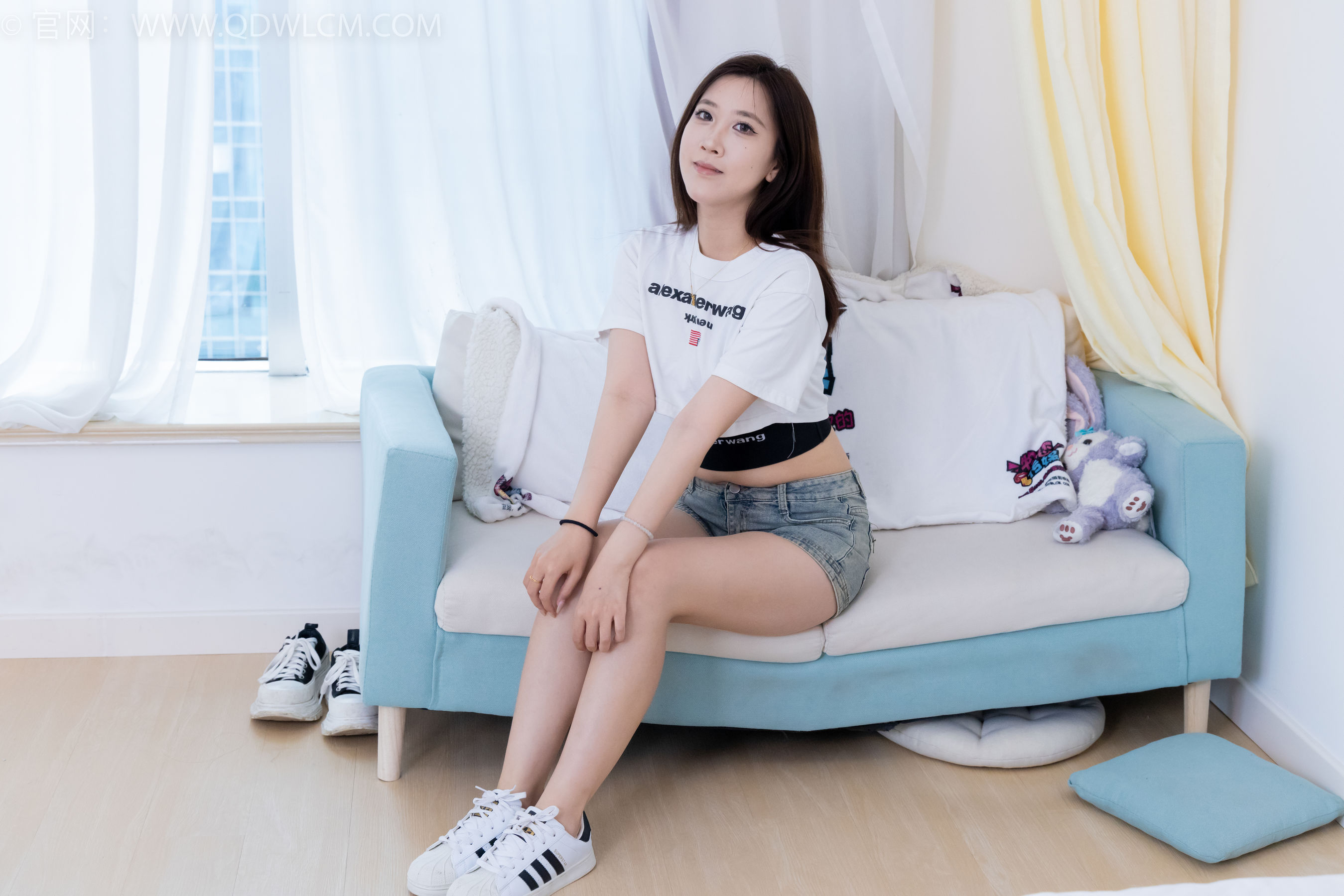 物恋传媒 No.2131 露露 -晨曦露水/(150P)