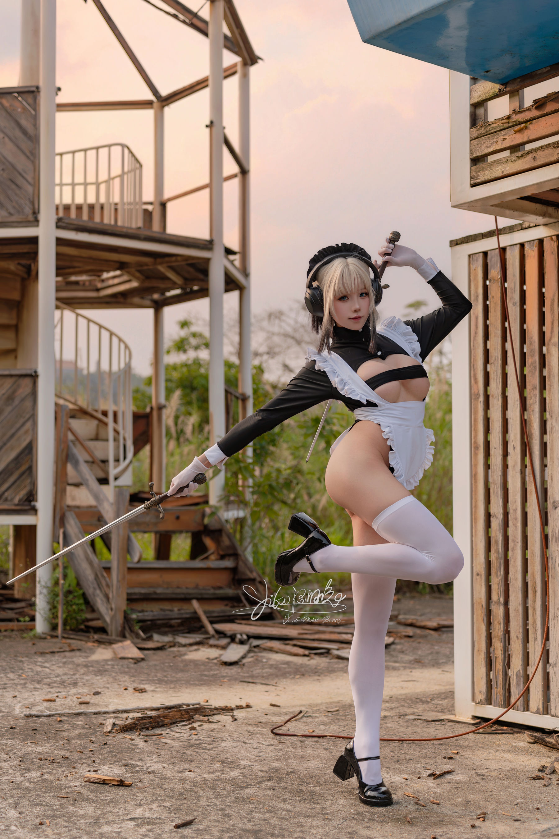 咬一口兔娘 - 战斗女仆/(76P)