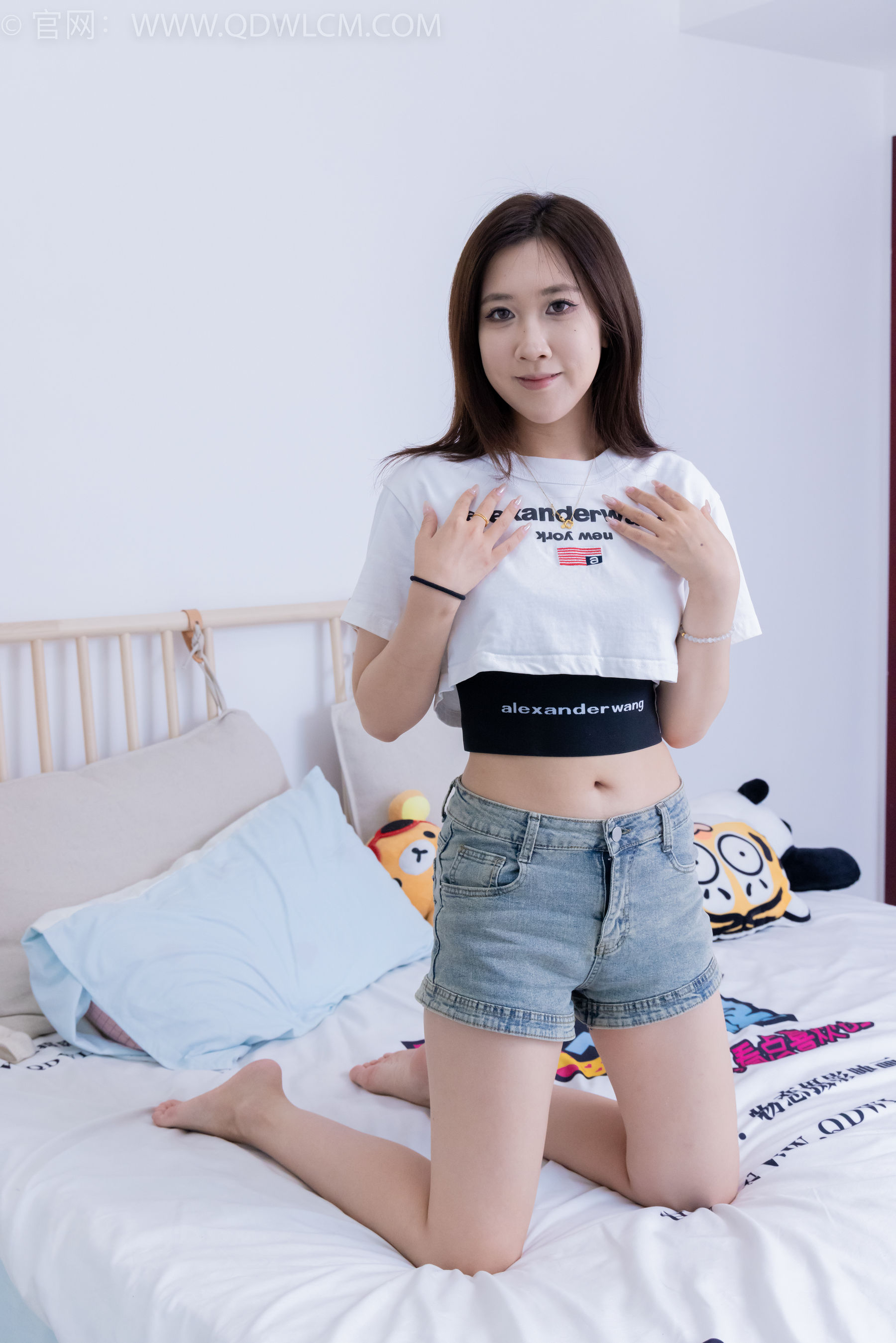 物恋传媒 No.2131 露露 -晨曦露水/(150P)