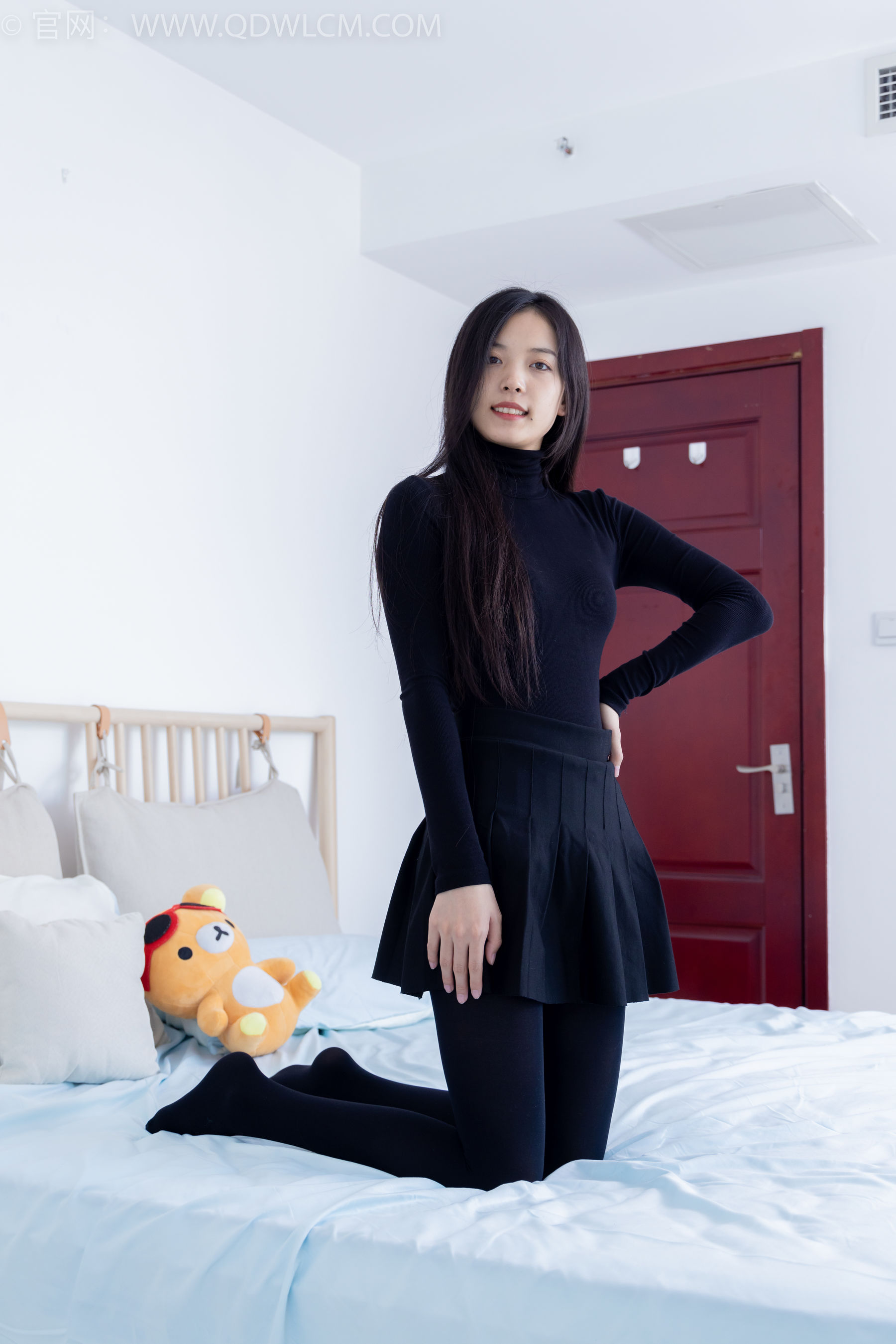 物恋传媒 No.2137 茯苓 -一起出逃/(170P)