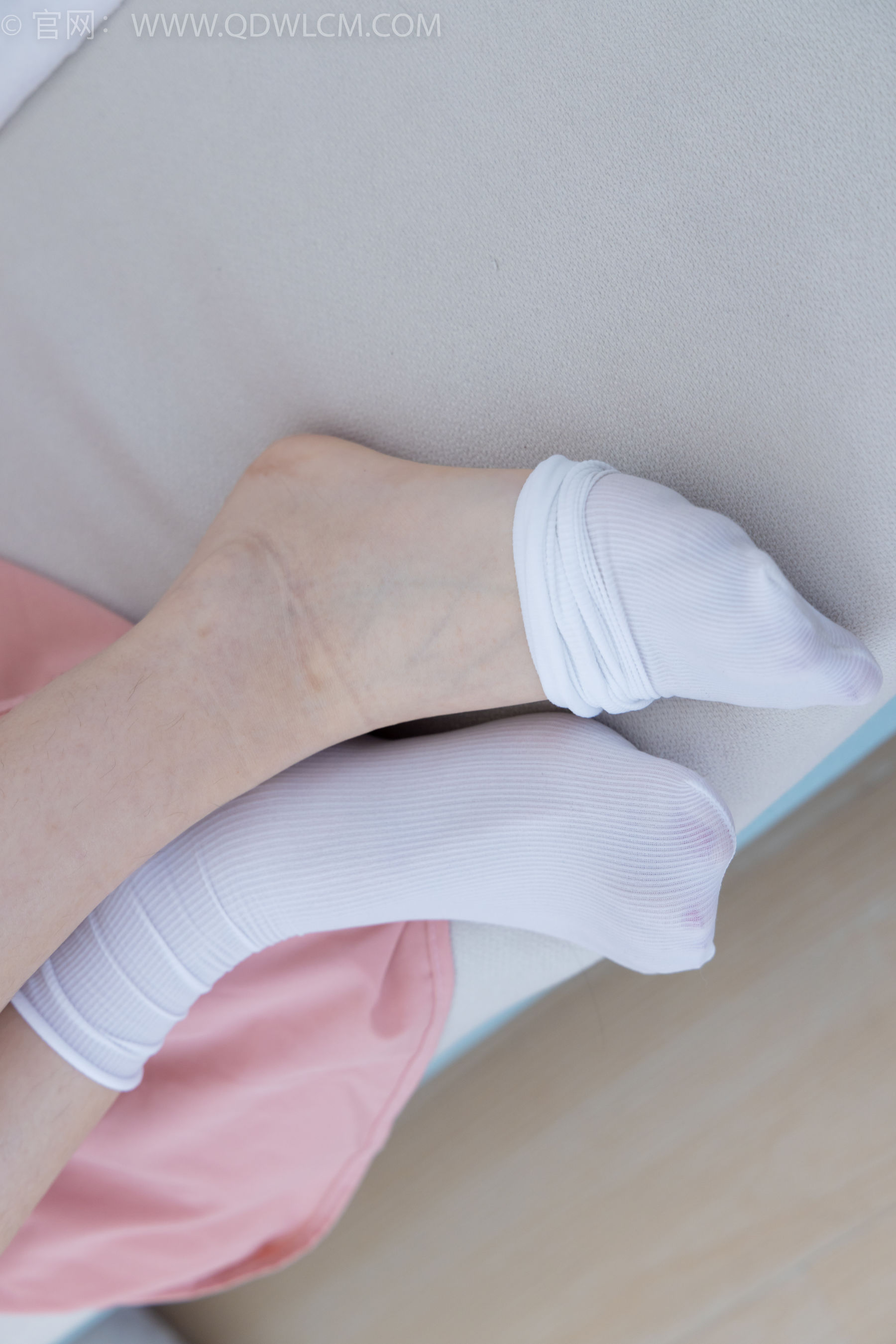 物恋传媒 No.2132 美兔 -心动一刹/(220P)