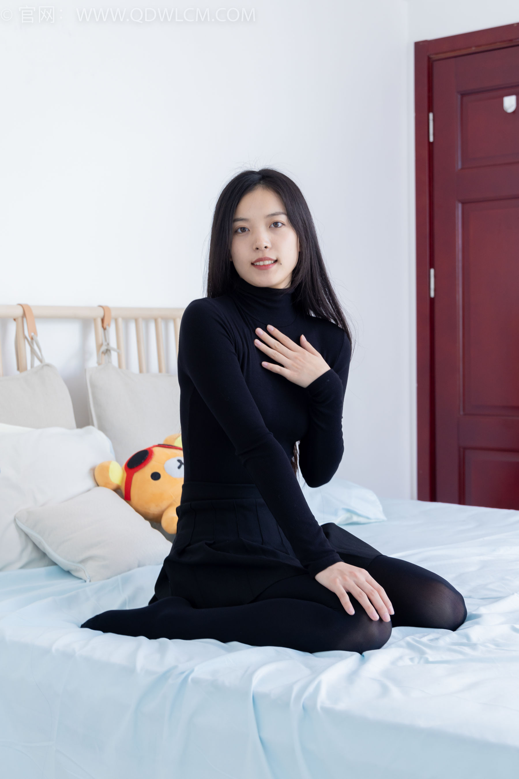 物恋传媒 No.2137 茯苓 -一起出逃/(170P)