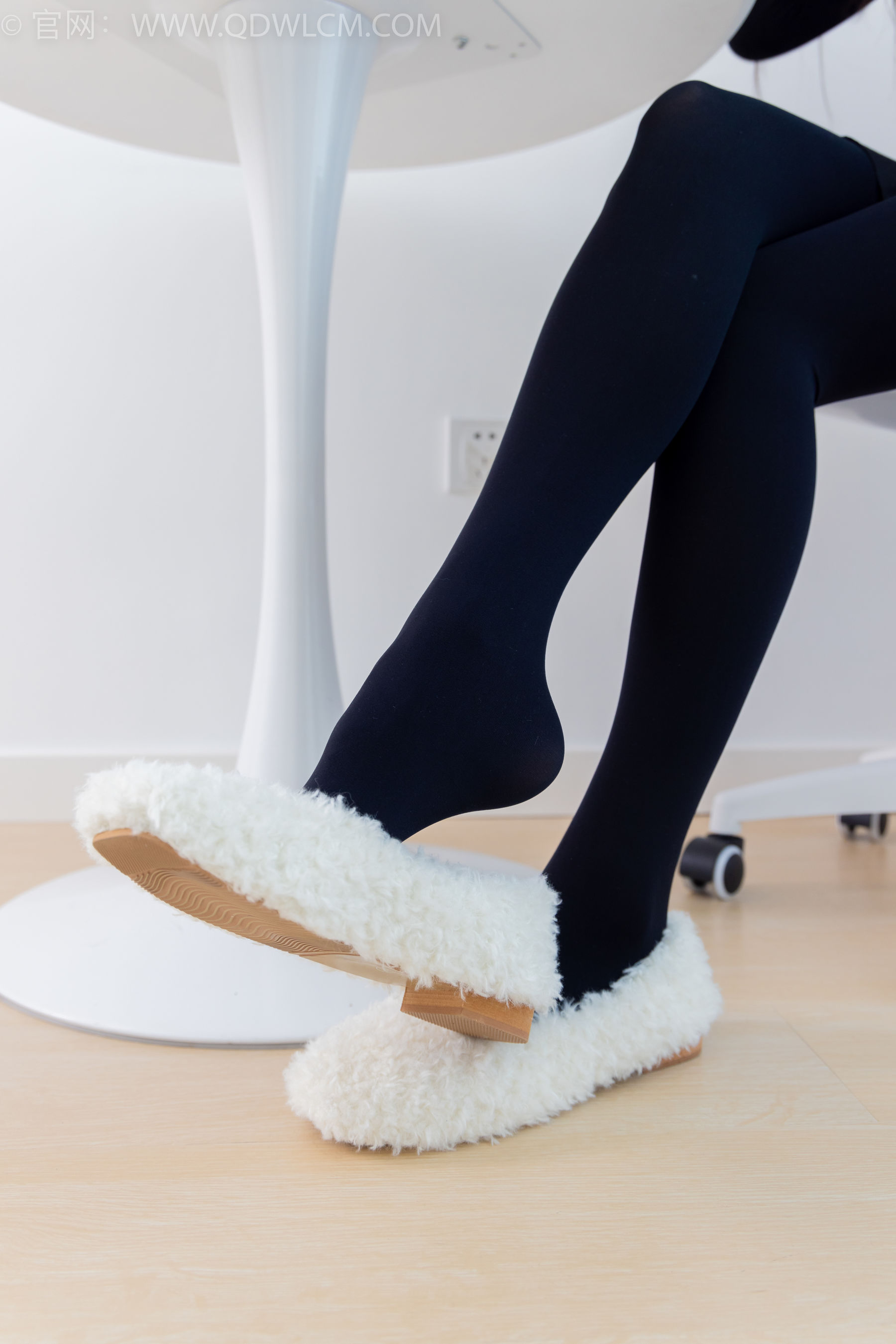 物恋传媒 No.2137 茯苓 -一起出逃/(170P)