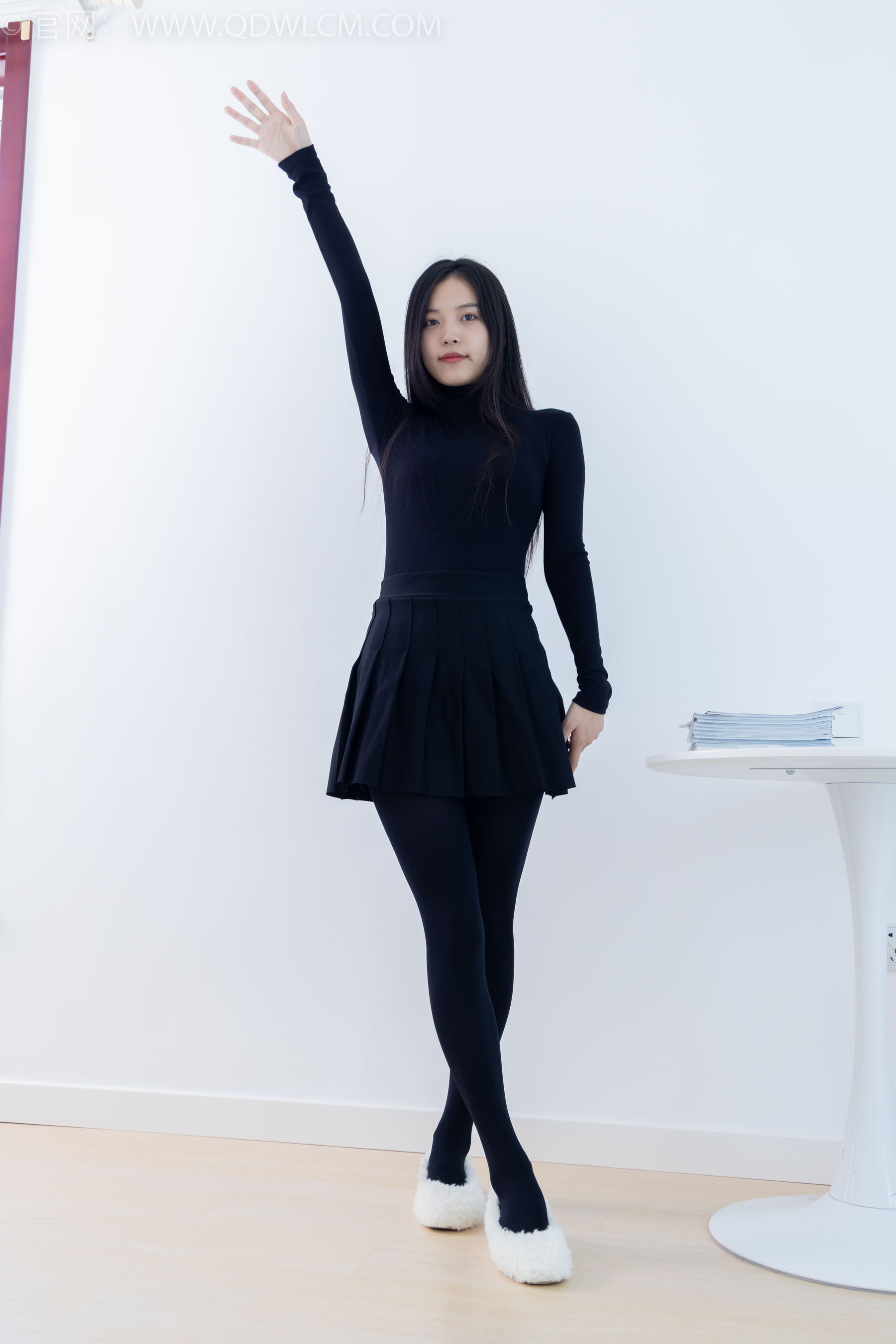 物恋传媒 No.2137 茯苓 -一起出逃/(170P)