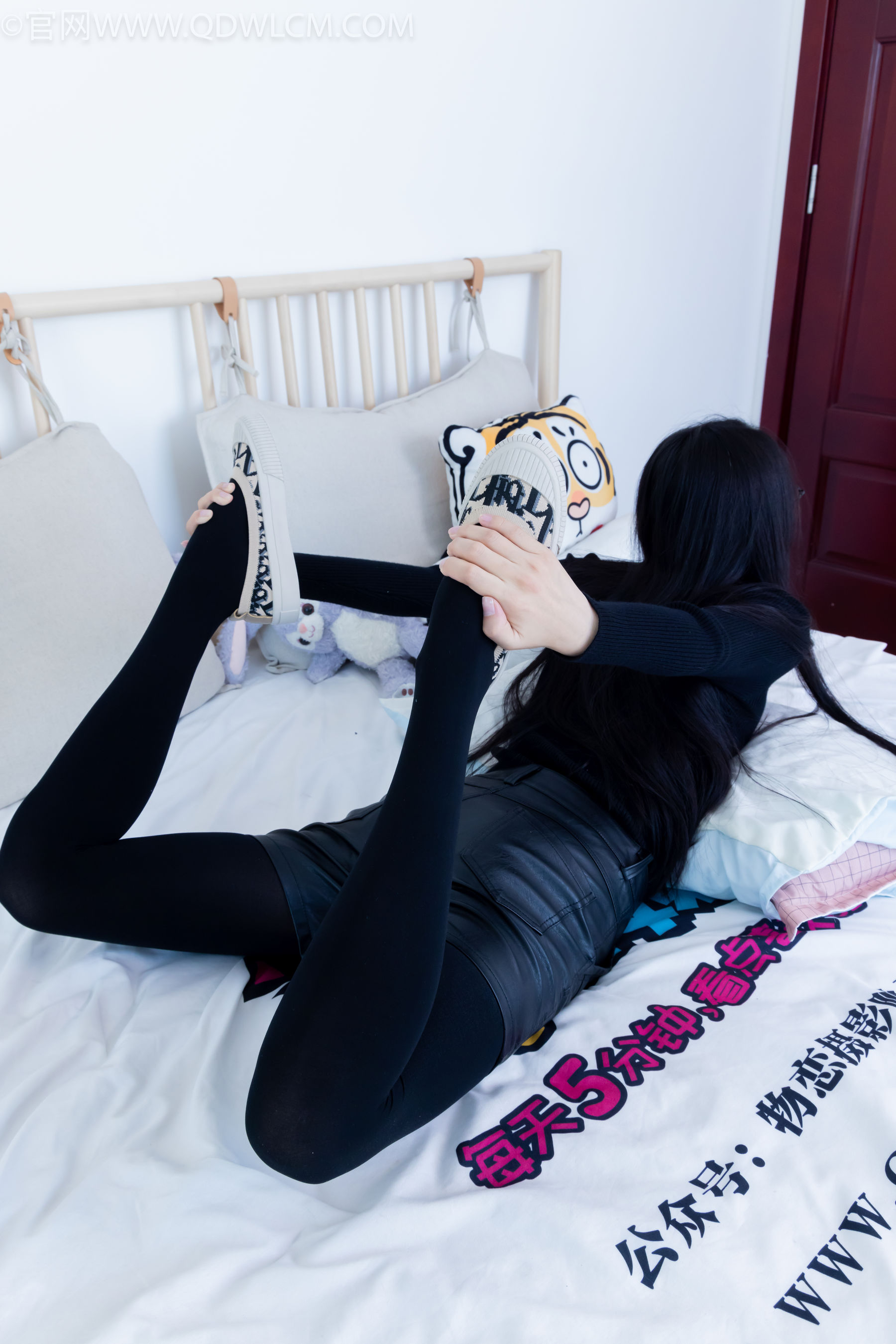 物恋传媒 No.2139 茯苓 -夜月/(165P)