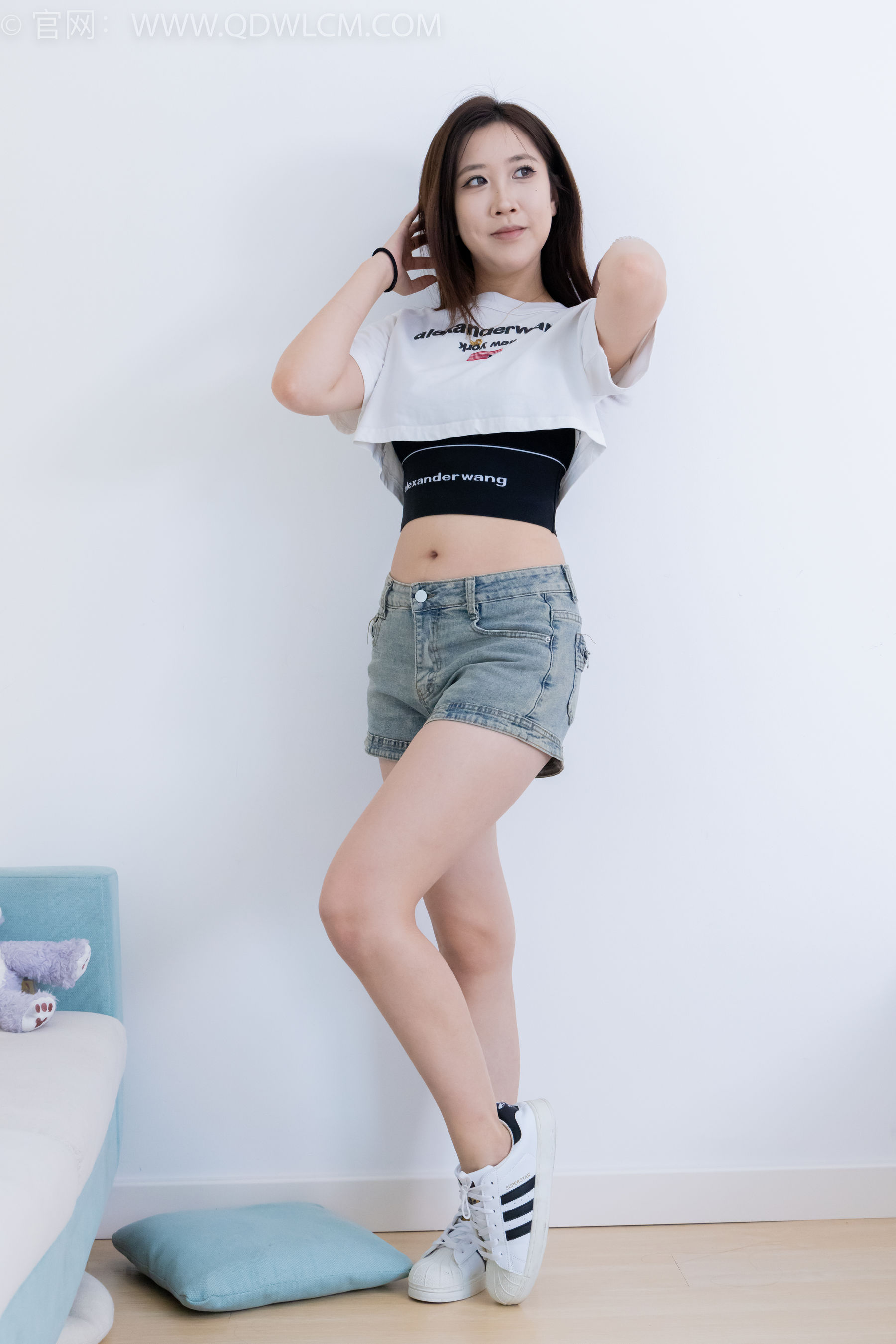 物恋传媒 No.2131 露露 -晨曦露水/(150P)