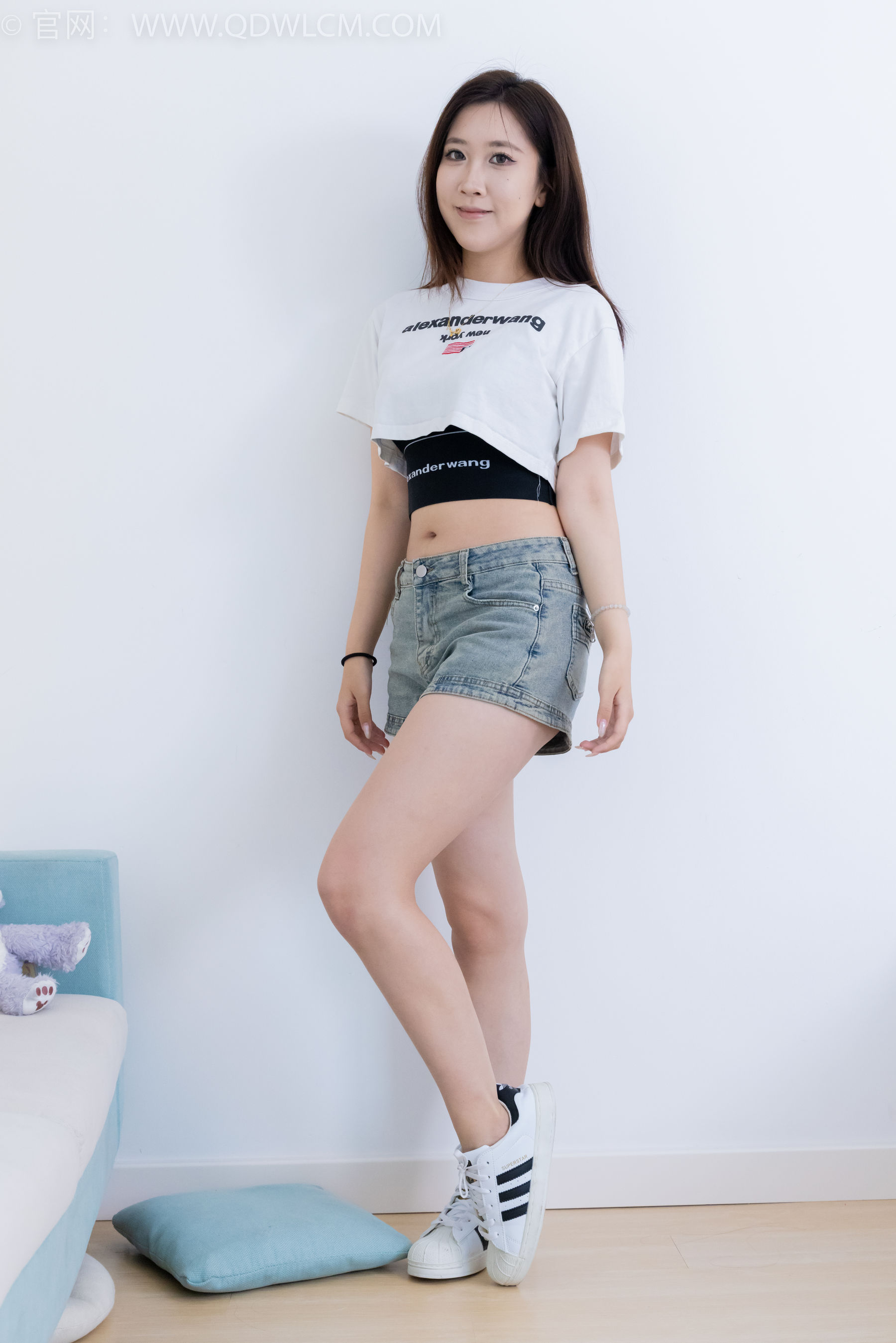 物恋传媒 No.2131 露露 -晨曦露水/(150P)