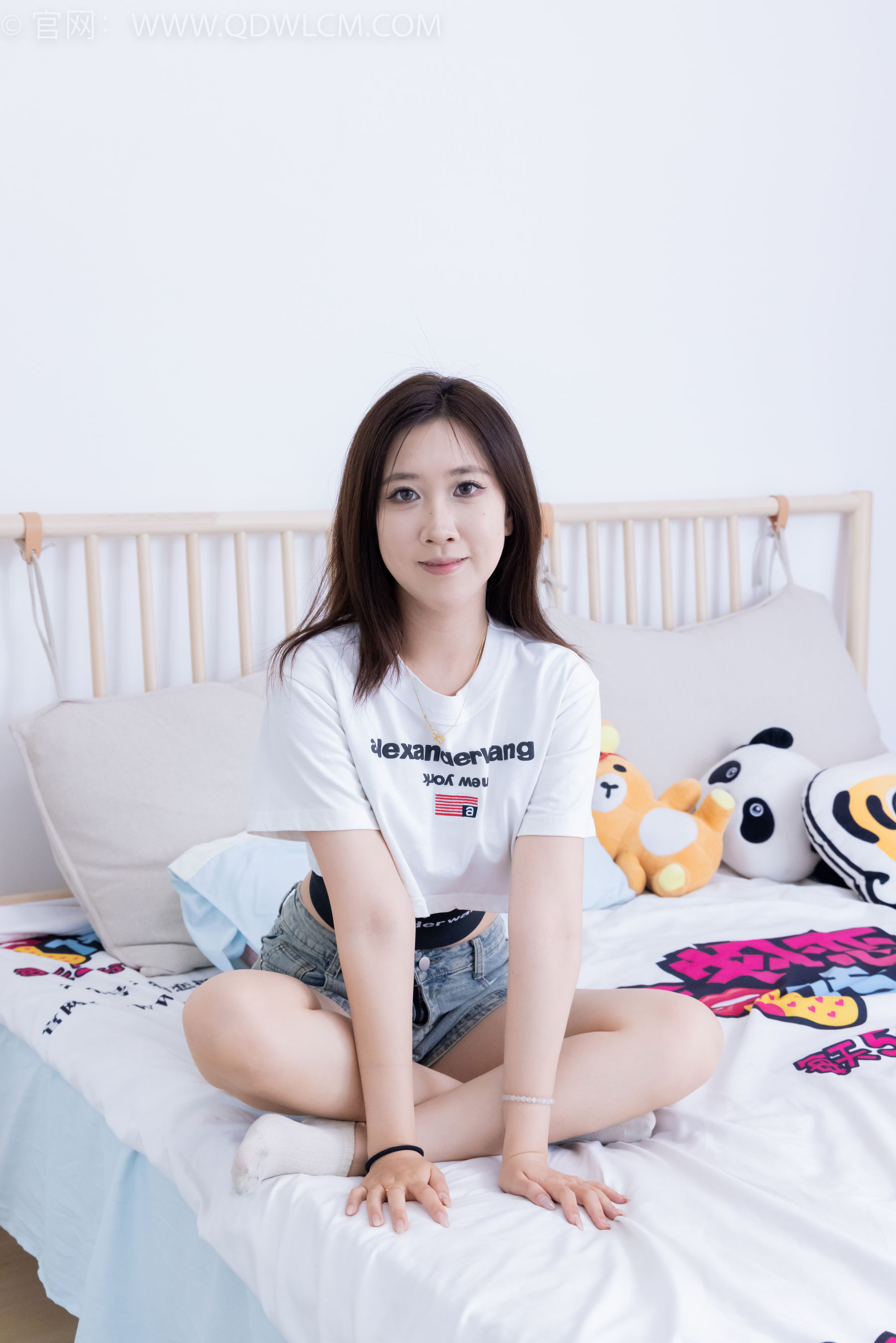 物恋传媒 No.2131 露露 -晨曦露水/(150P)