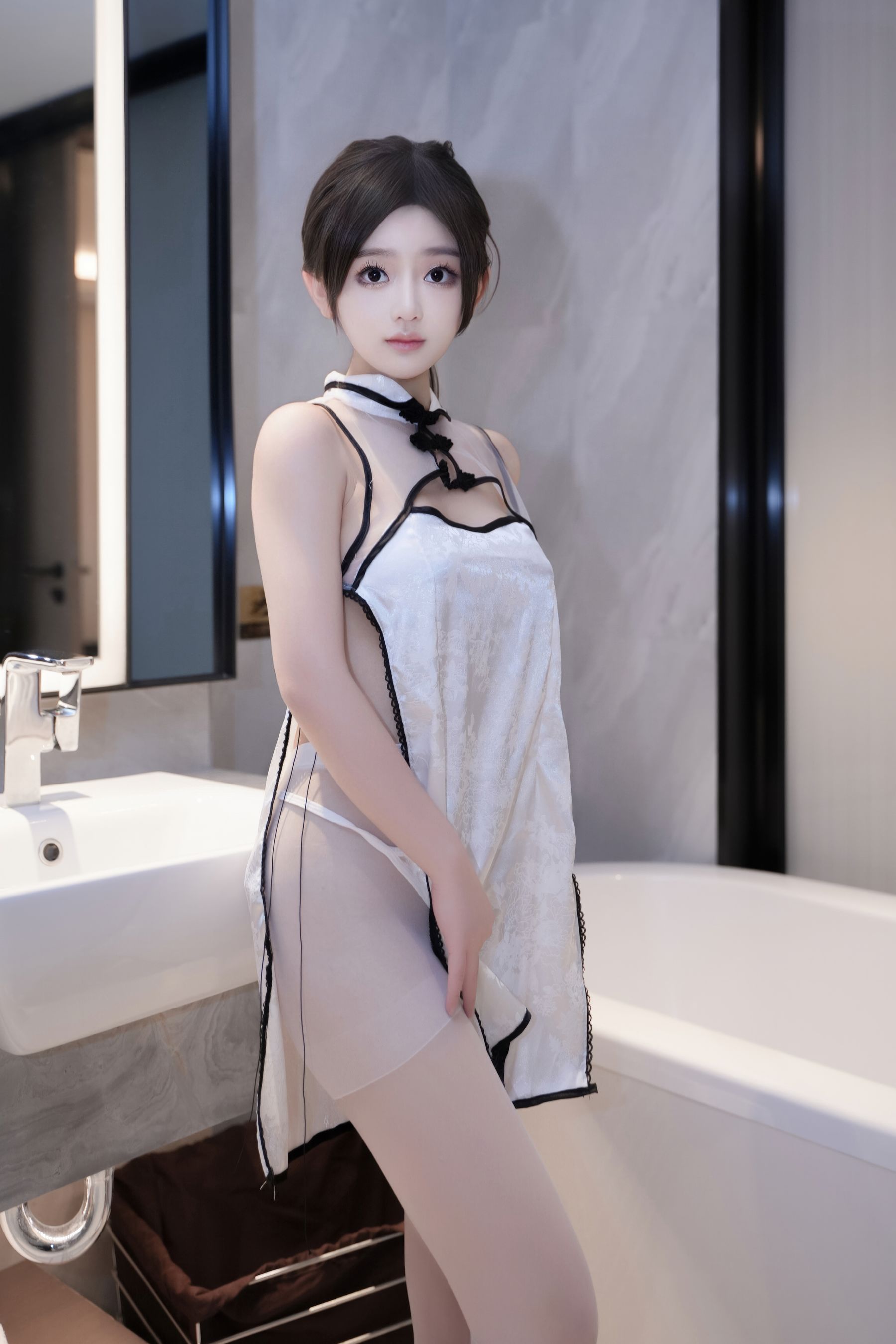 奶茶味的包子 - 白色旗袍/(80P)