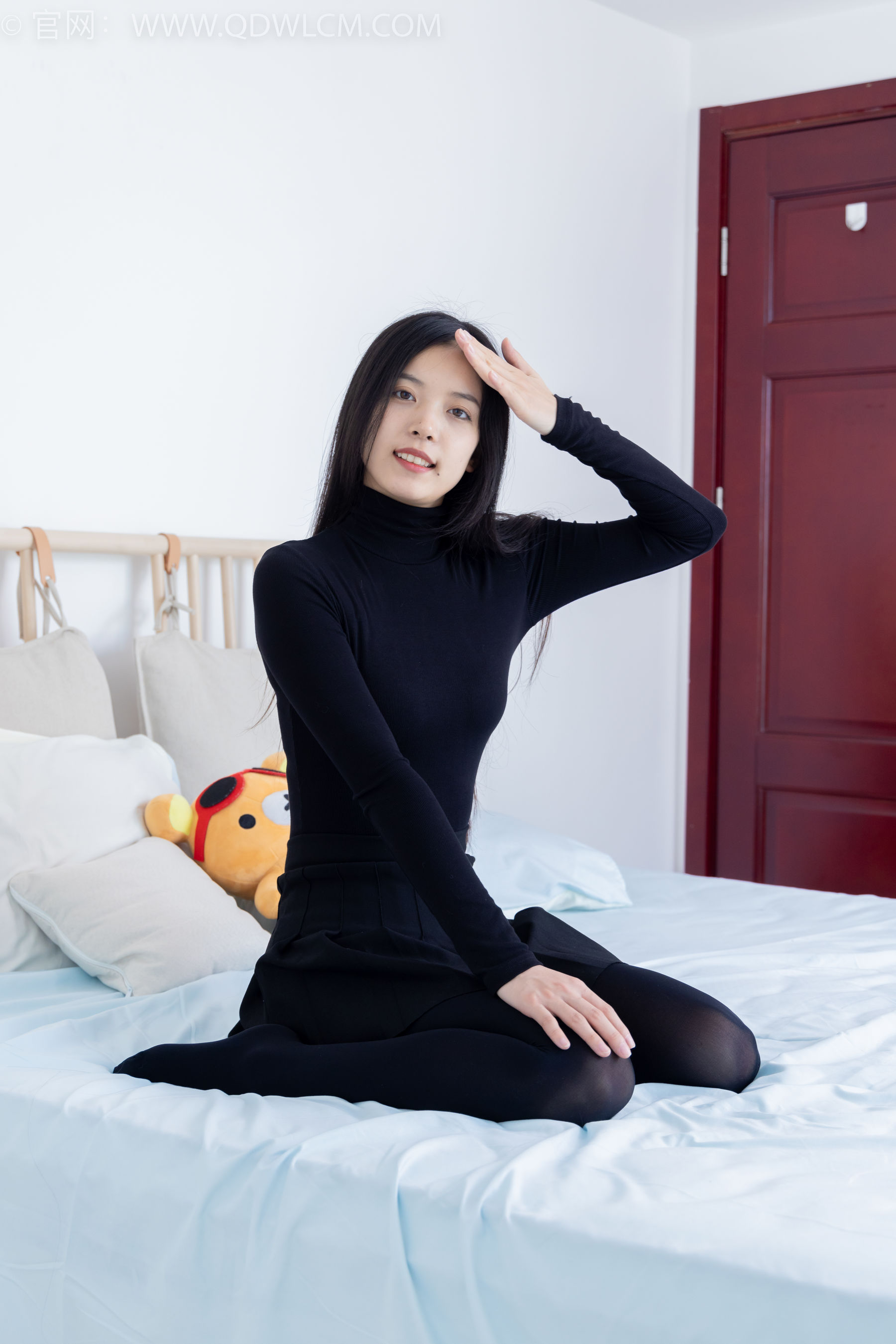 物恋传媒 No.2137 茯苓 -一起出逃/(170P)