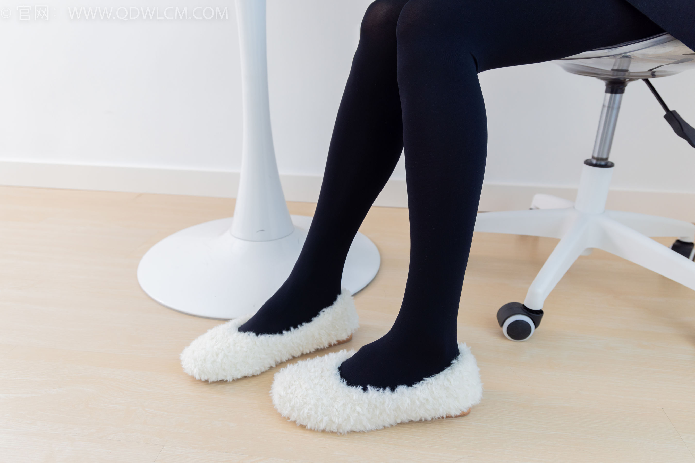 物恋传媒 No.2137 茯苓 -一起出逃/(170P)